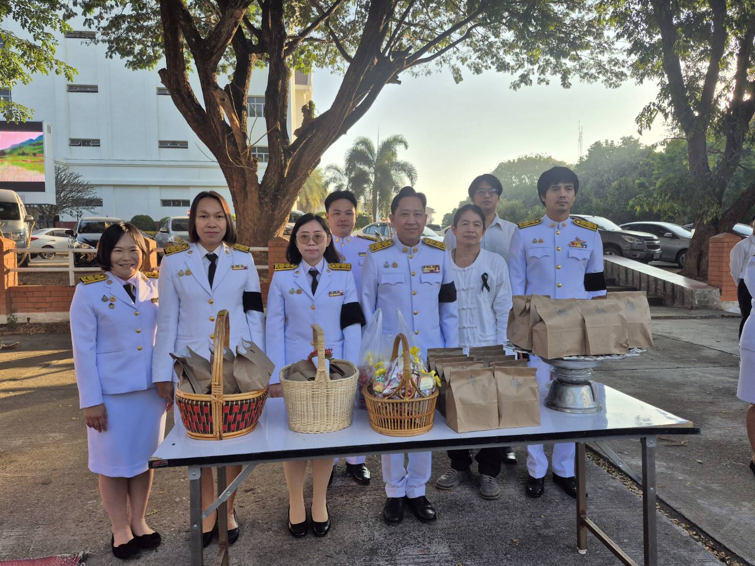 ร่วมพิธีถวายพระพร สมเด็จพระเจ้าลูกเธอ เจ้าฟ้าสิริวัณณวรี นารีรัตนราชกัญญา เนื่องในวันคล้ายวันประสูติ