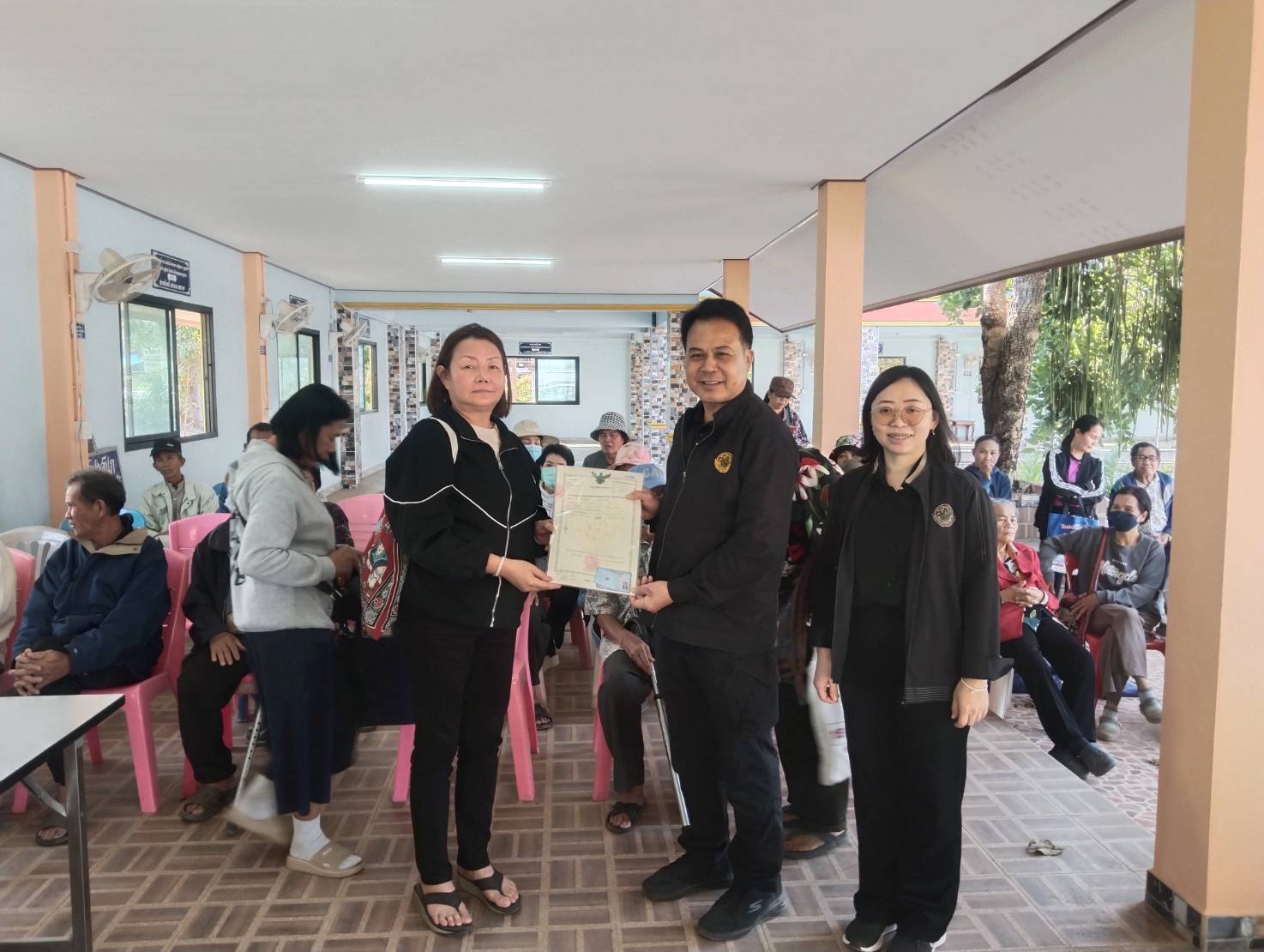 title - ในระหว่างวันที่ 22-23 มกราคม 2569 นายกฤษณะ ดีปาละ หัวหน้าผู้ตรวจราชการกรม สำนักงานการปฏิรูปที่ดินเพื่อเกษตรกรรม (ส.ป.ก.) ลงพื้นที่ติดตามและตรวจเยี่ยมการดำเนินงานโครงการตามแผนการตรวจราชการของ ส.ป.ก. ประจำปีงบประมาณ พ.ศ. 2569 รอบที่ 1 ณ สำนักงานการปฏิรูปที่ดินจังหวัดพะเยา