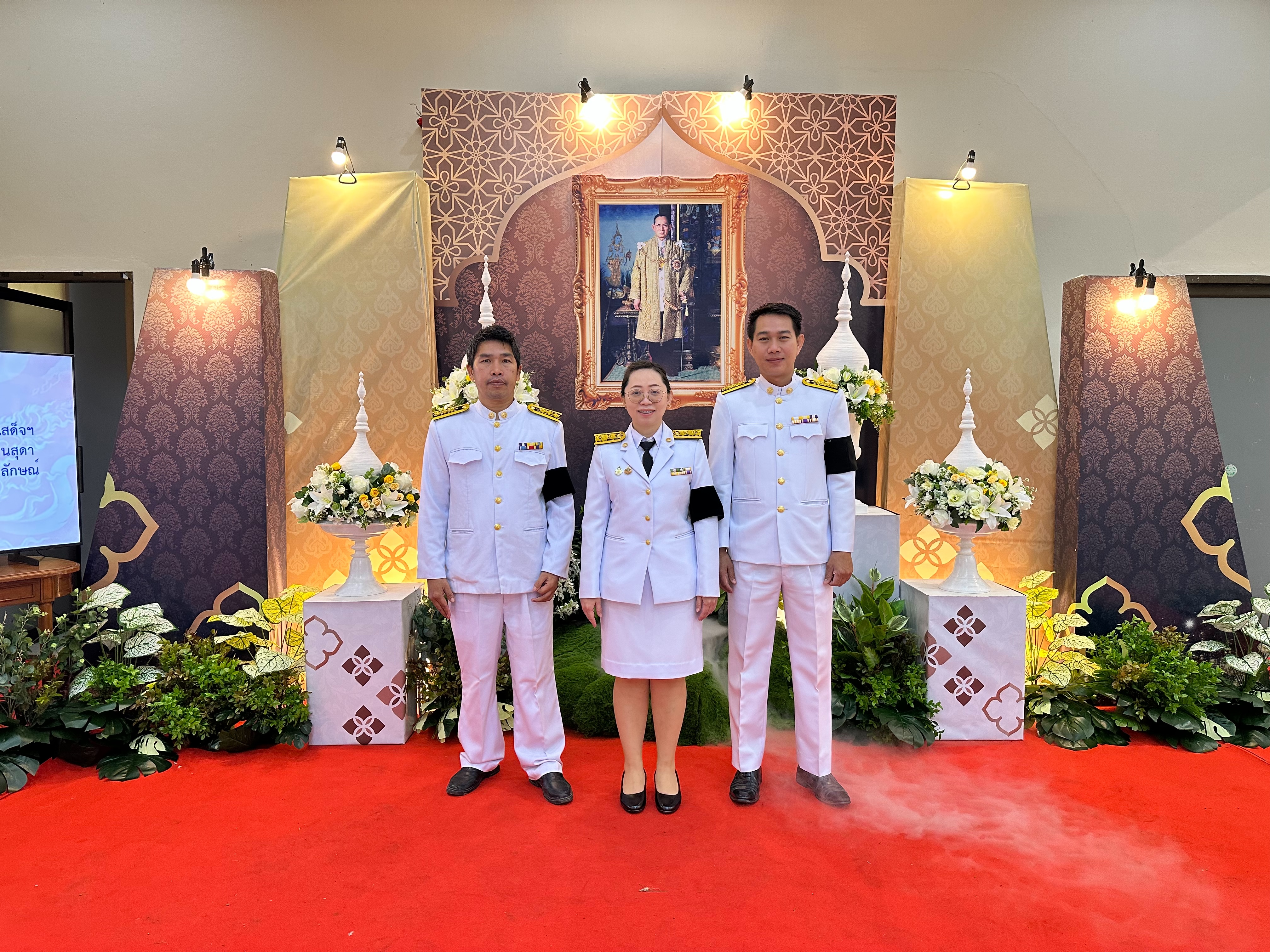 ร่วมพิธีเนื่องในวันคล้ายวันพระบรมราชสมภพ พระบาทสมเด็จพระบรมชนกาธิเบศร มหาภูมิพลอดุลยเดชมหาราช บรมนาถบพิตร, วันชาติ และ วันพ่อแห่งชาติ ประจำปี 2568 ณ ศาลาประชาคมจังหวัดพะเยา อำเภอเมืองพะเยา จังหวัดพะเยา