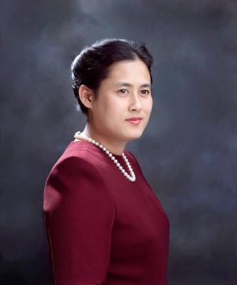 นายกฤษณะ ดีปาละ ปฏิรูปที่ดินจังหวัดพะเยา พร้อมด้วยเจ้าหน้าที่ในสังกัด ร่วมงาน วันอนุรักษ์มรดกไทยและวันรักการอ่าน เพื่อเฉลิมพระเกียรติ     สมเด็จพระเทพรัตนราชสุดาฯ สยามบรมราชกุมารี เนื่องในโอกาสวันคล้ายวันพระราชสมภพ 2 เมษายน 2561 