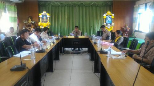 ประชุมคณะอนุกรรมการกลั่นกลองการใช้ประโยชน์ในที่ดินของผู้ได้รับการจัดที่ดิน ตำบลจำป่าหวาย