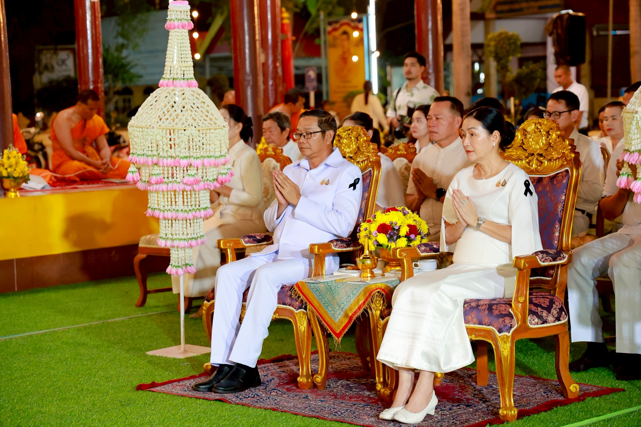 ส.ป.ก.เพชรบุรี ร่วมกิจกรรมสวดมนต์ข้ามปี เพื่อน้อมถวายเป็นพระราชกุศล แด่สมเด็จพระนางเจ้าสิริกิติ์ พระบรมราชินีนาถ พระบรมราชชนนีพันปีหลวง และเพื่อเป็นสิริมงคลเนื่องในโอกาส ส่งท้ายปีเก่า 2568 ต้อนรับปีใหม่ 2569
