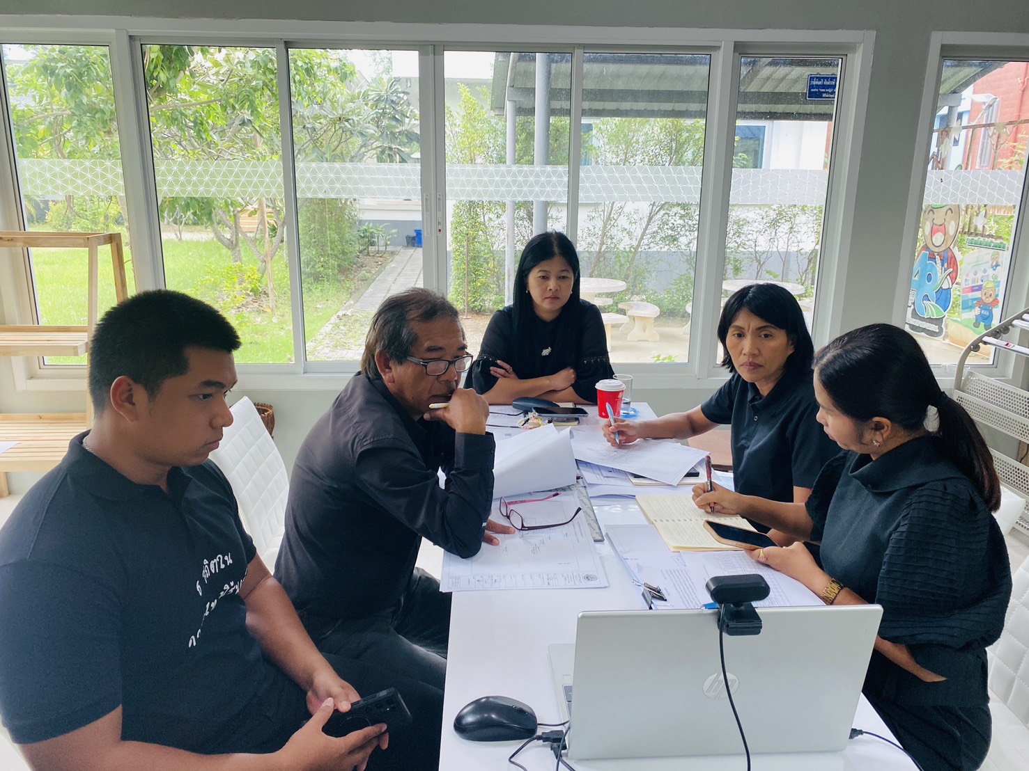 เข้าร่วมปส.ป.ก.เพชรบุรี ประชุมหารือวางแผนงานก่อสร้างก่อนเริ่มดำเนินการก่อสร้าง (kick-off Meeting) งานก่อสร้างหอถังสูงและระบบกระจายน้ำเพื่อการเกษตรในเขตปฏิรูปที่ดิน (ระยะที่2) ในเขตปฏิรูปที่ดินจังหวัดเพชรบุรี