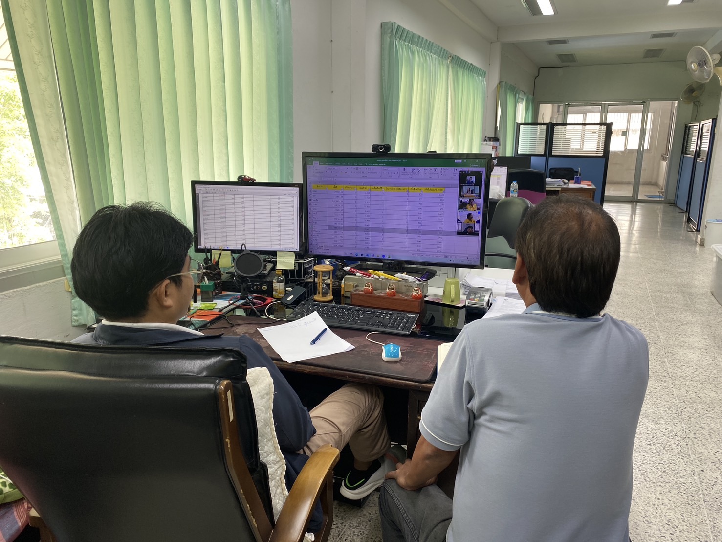 ส.ป.ก.เพชรบุรี เข้าร่วมประชุมแนวทางการของบประมาณและการจัดสรรเครื่องมือสำรวจรังวัดในปีงบประมาณ พ.ศ.2569  (ข่าวแชร์)