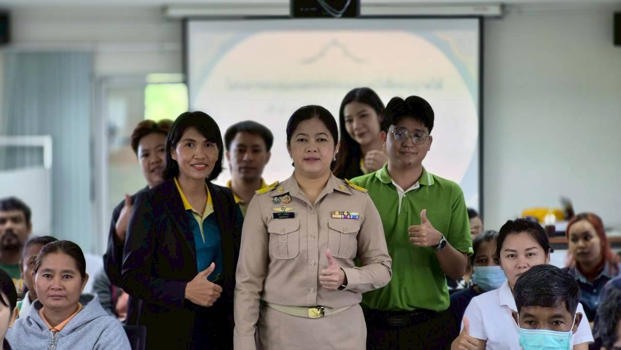 ส.ป.ก.เพชรบุรี จัดโครงการอบรมเกษตรกรก่อนมอบหนังสืออนุญาตให้เข้าทำประโยชน์ในเขตปฏิรูปที่ดิน (ส.ป.ก.4-01)/โฉนดเพื่อการเกษตร ปีงบประมาณ พ.ศ. 2568