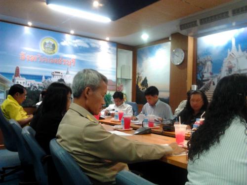 นายไพน้อย แซ่เตียว รักษาราชการปฏิรูปที่ดินจังหวัดเพชรบุรี เข้าร่วมประชุม เรื่องการชี้แจงแนวทางการตรวจสอบและประเมินผลภาคราชการ   