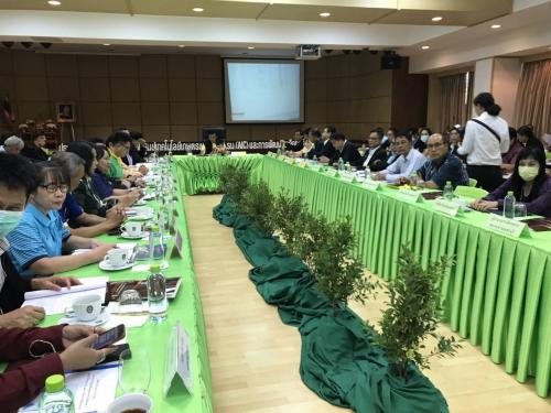 ประชุมแนวทางการขับเคลื่อนศูนย์เทคโนโลยีเกษตรและนวัตกรรม ( Agritech and Innovation : AIC )