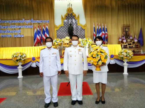 พิธีถวายราชสักการะ เนื่องใน “วันพระบาทสมเด็จพระพุทธยอดฟ้าจุฬาโลกมหาราช และวันที่ระลึกมหาจักรีบรมราชวงศ์” และพิธีทอดผ้าป่าสมทบกองทุนพัฒนาเด็กชนบท ในพระราชูปถัมภ์ สมเด็จพระกนิษฐาธิราชเจ้า กรมสมเด็จพระเทพรัตนราชสุดาฯ สยามบรมราชกุมารี