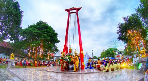 ส.ป.ก.เพชรบุรี ร่วมงานพิธี โล้ชิงช้าพุทธคัลไลฟ้า ประจำปี 2563 ณ วัดเพชรพลี จังหวัดเพชรบุรี
