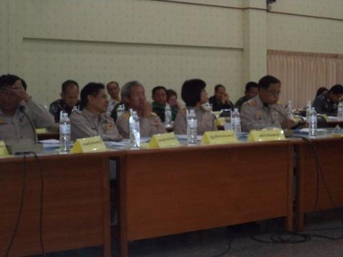 นายไพน้อย แซ่เตียว ปฏิรูปที่ดินจังหวัดเพชรบุรี เข้าร่วมประชุม หัวหน้าส่วนราชการ   