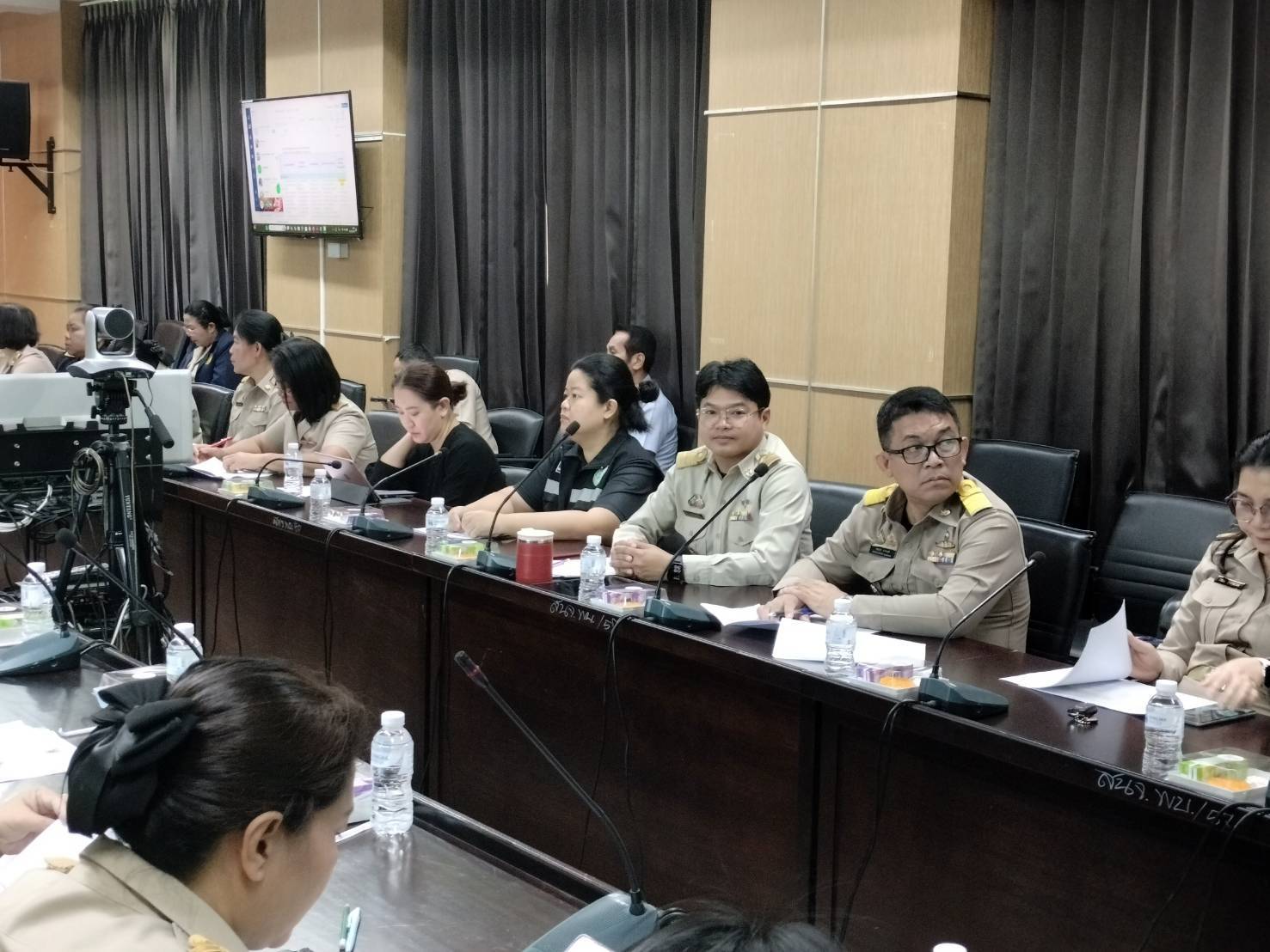 title - ส.ป.ก.เพชรบุรี ร่วมประชุมพิจารณากลั่นกรองและสรุปผลการประเมินผลการควบคุมภายในภาพรวมจังหวัดเพชรบุรี