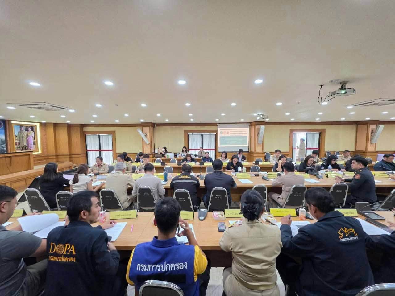 title - ส.ป.ก.พิษณุโลก ร่วมประชุมคณะกรรมการอำนวยการด้านการเปลี่ยนแปลงสภาพภูมิอากาศ และคณะทำงานขับเคลื่อนแผนปฏิบัติการลดก๊าซเรือนกระจก ระดับจังหวัด ครั้งที่ 2/2569
