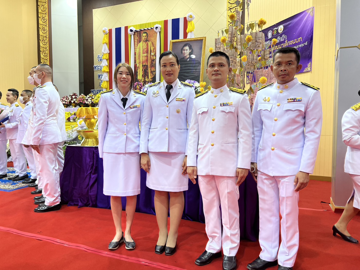 ส.ป.ก.พิษณุโลก ร่วมกิจกรรม ถวายราชสักการะ พระบรมสาทิสลักษณ์ พระบาทสมเด็จพระนั่งเกล้าเจ้าอยู่หัว  เนื่องในวันที่ระลึก“พระบาทสมเด็จพระนั่งเกล้าเจ้าอยู่หัว พระมหาเจษฎาราชเจ้า” และพิธีทอดผ้าป่ากองทุนพัฒนาเด็กชนบท ในพระราชูปถัมภ์ สมเด็จพระเทพรัตนราชสุดาฯ สยามบรมราชกุมารี ประจำปี 2566