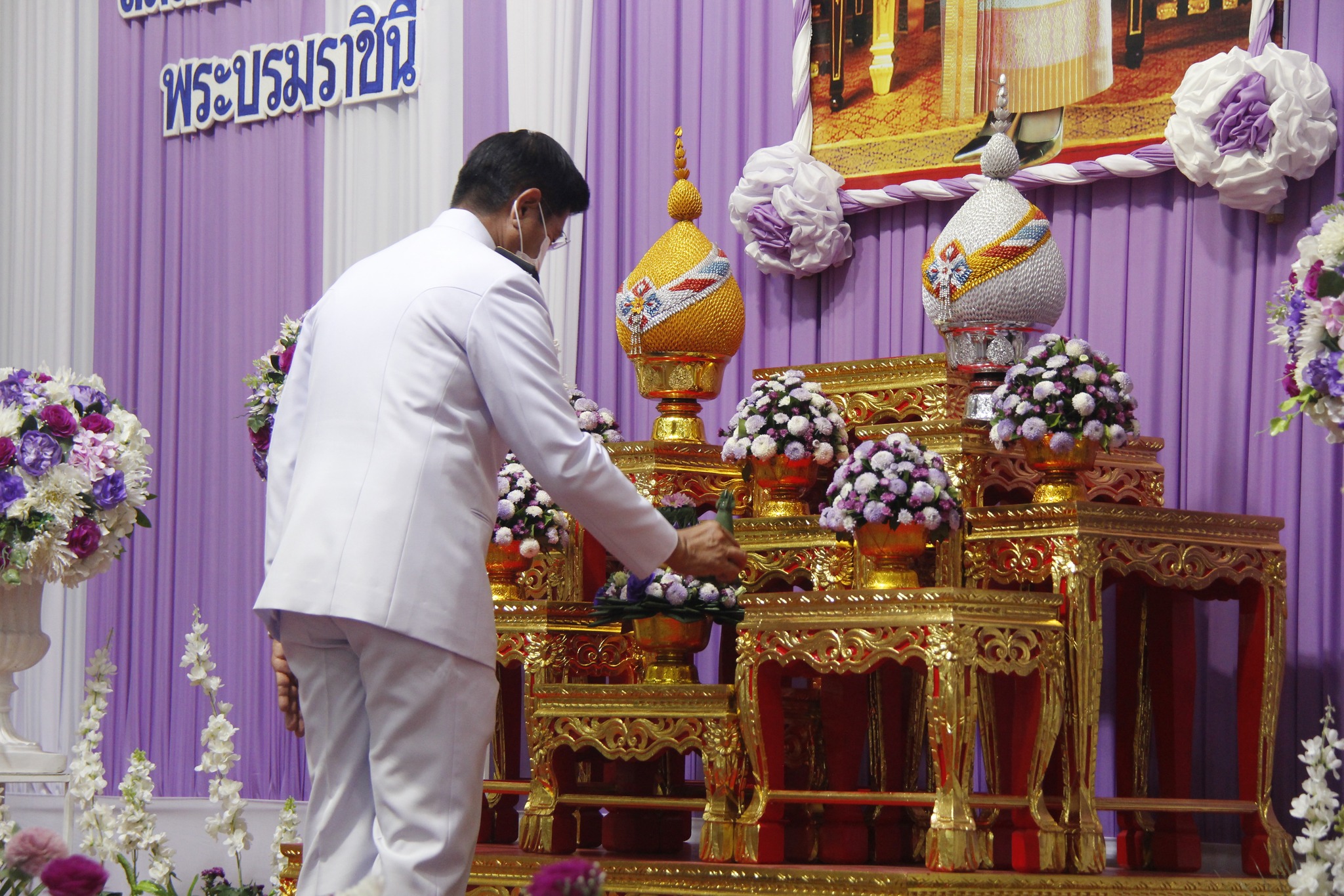 วันที่ 3 มิถุนายน 2565 สำนักงานการปฏิรูปที่ดินจังหวัดพิษณุโลก โดยข้าราชการ และเจ้าหน้าที่ ส.ป.ก.พิษณุโลก ร่วมกิจกรรมเฉลิมพระเกียรติ สมเด็จพระนางเจ้าสุทิดา พัชรสุธาพิมลลักษณ พระบรมราชินี เนื่องในโอกาสวันเฉลิมพระชนมพรรษา 