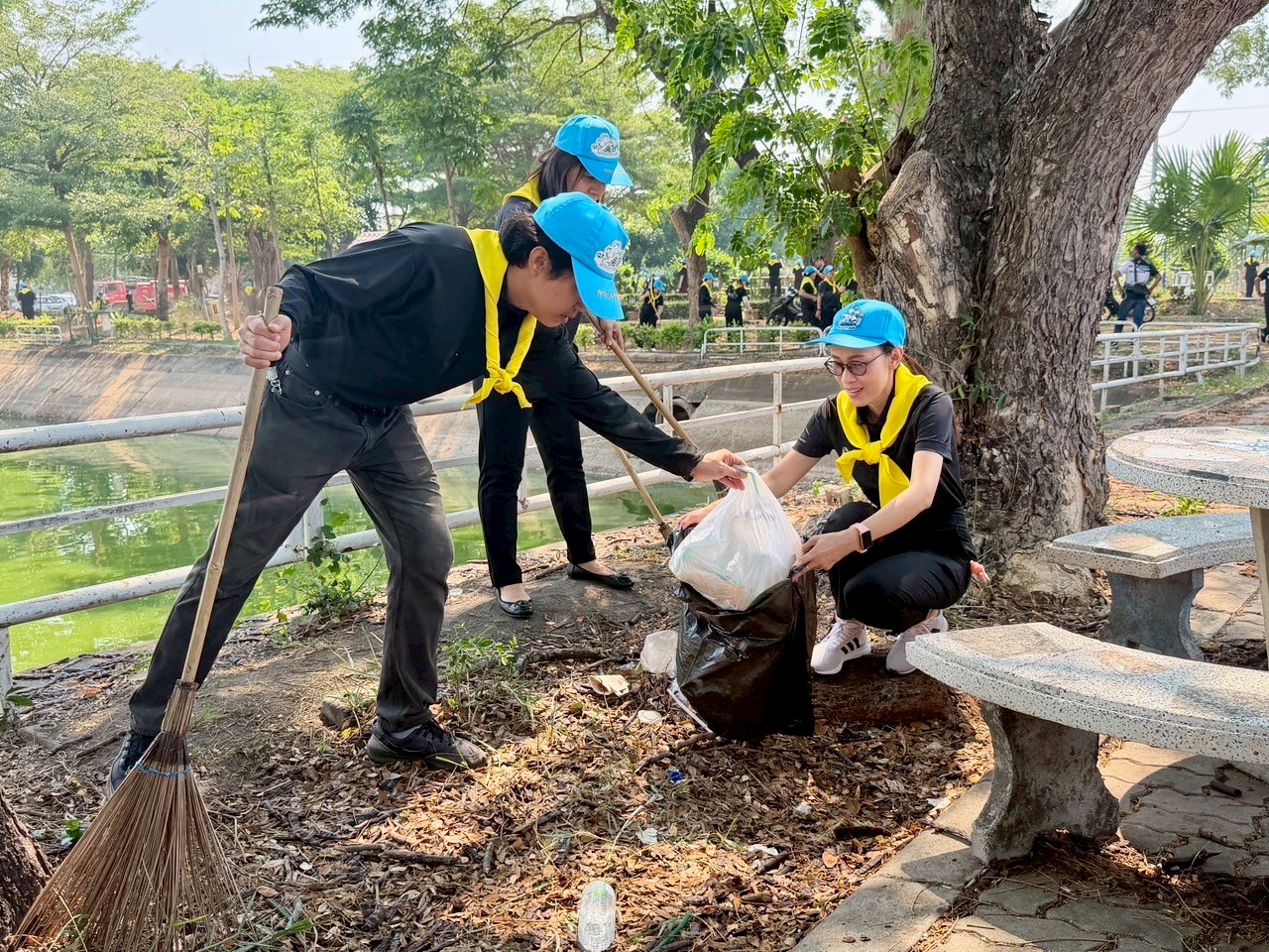 title -    ส.ป.ก.แพร่ ร่วมกิจกรรมจิตอาสาพัฒนา เนื่องในวันปฐมบรมราชาภิเษก พระบาทสมเด็จพระเจ้าอยู่หัว รัชกาลที่ ๑๐