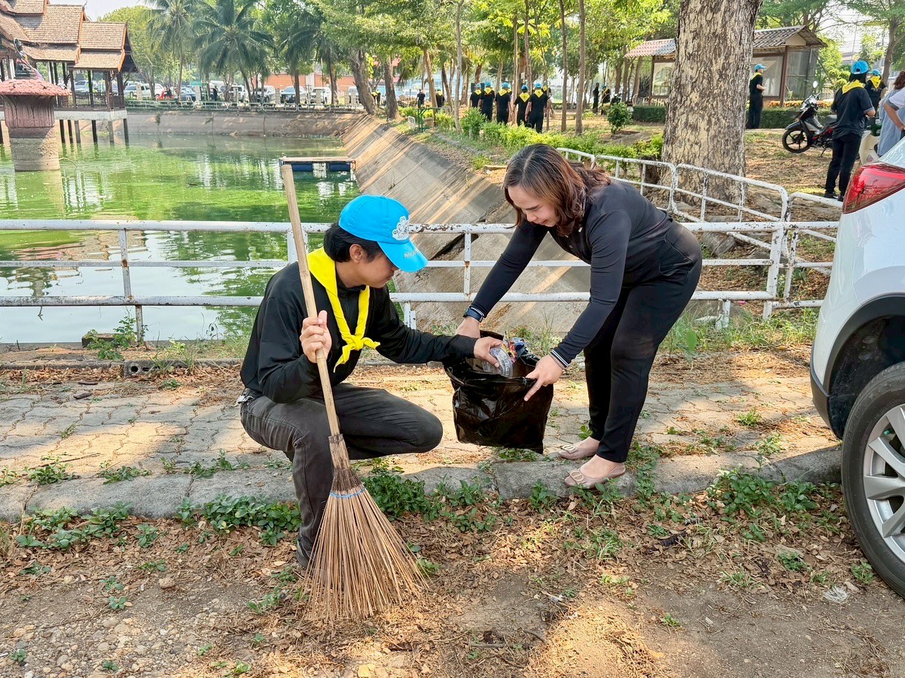 title -    ส.ป.ก.แพร่ ร่วมกิจกรรมจิตอาสาพัฒนา เนื่องในวันปฐมบรมราชาภิเษก พระบาทสมเด็จพระเจ้าอยู่หัว รัชกาลที่ ๑๐