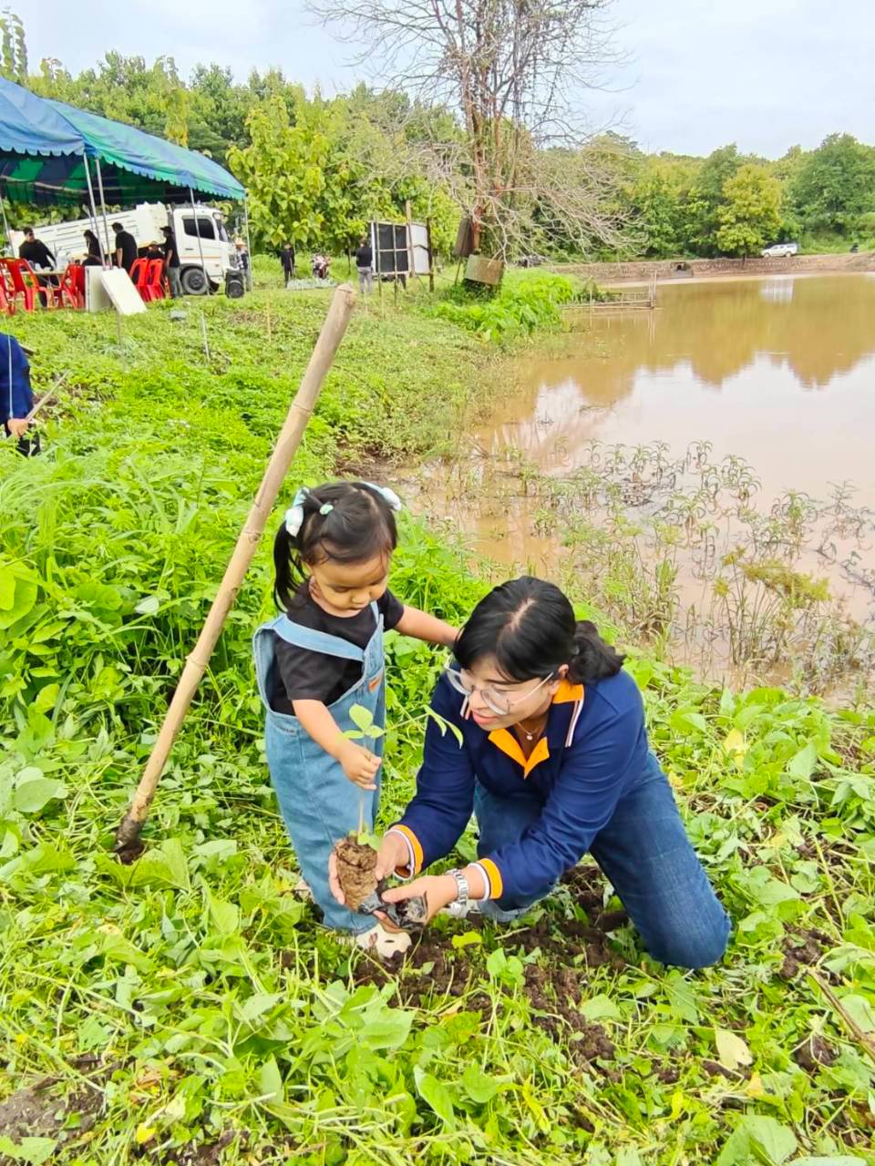 title - ส.ป.ก. แพร่ จัดกิจกรรมปลูกป่าสร้างพื้นที่สีเขียวในเขตปฏิรูปที่ดิน เฉลิมพระเกียรติสมเด็จพระบรมราชชนนีพันปีหลวง