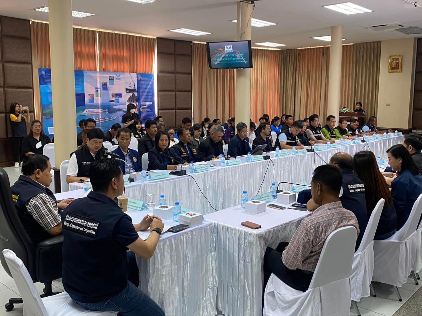 ส.ป.ก.ประจวบคีรีขันธ์ ร่วมติดตาม นายไชยา พรหมา รัฐมนตรีช่วยว่าการกระทรวงเกษตรและสหกรณ์ พร้อมคณะผู้บริหารลงพื้นที่ตรวจราชการบริษัทท่าเรือประจวบ จำกัด ณ อำเภอบางสะพาน จังหวัดประจวบคีรีขันธ์