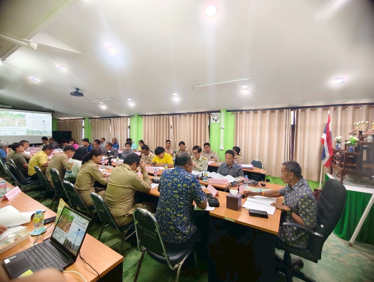 ส.ป.ก.ประจวบคีรีขันธ์ ได้ดำเนินการจัดการประชุมคณะกรรมการปฏิรูปที่ดินจังหวัดประจวบคีรีขันธ์ (คปจ.ประจวบคีรีขันธ์) ครั้งที่ 1/2568 ณ  ห้องประชุมสำนักงานสหกรณ์จังหวัดประจวบคีรีขันธ์ (ข่าวแชร์)