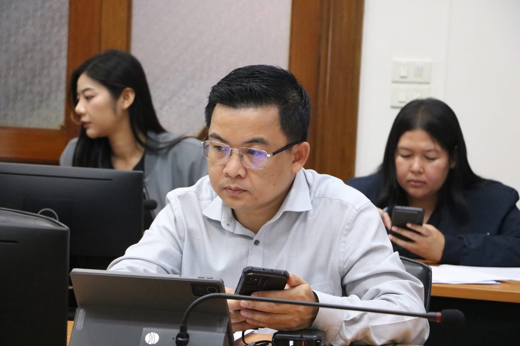 title - ศทส. ร่วมประชุมหารือกับองค์การบริหารจัดการก๊าซเรือนกระจก (องค์การมหาชน) เพื่อพัฒนามาตรฐานและแนวทางโครงการคาร์บอนเครดิตในพื้นที่ปฏิรูปที่ดิน