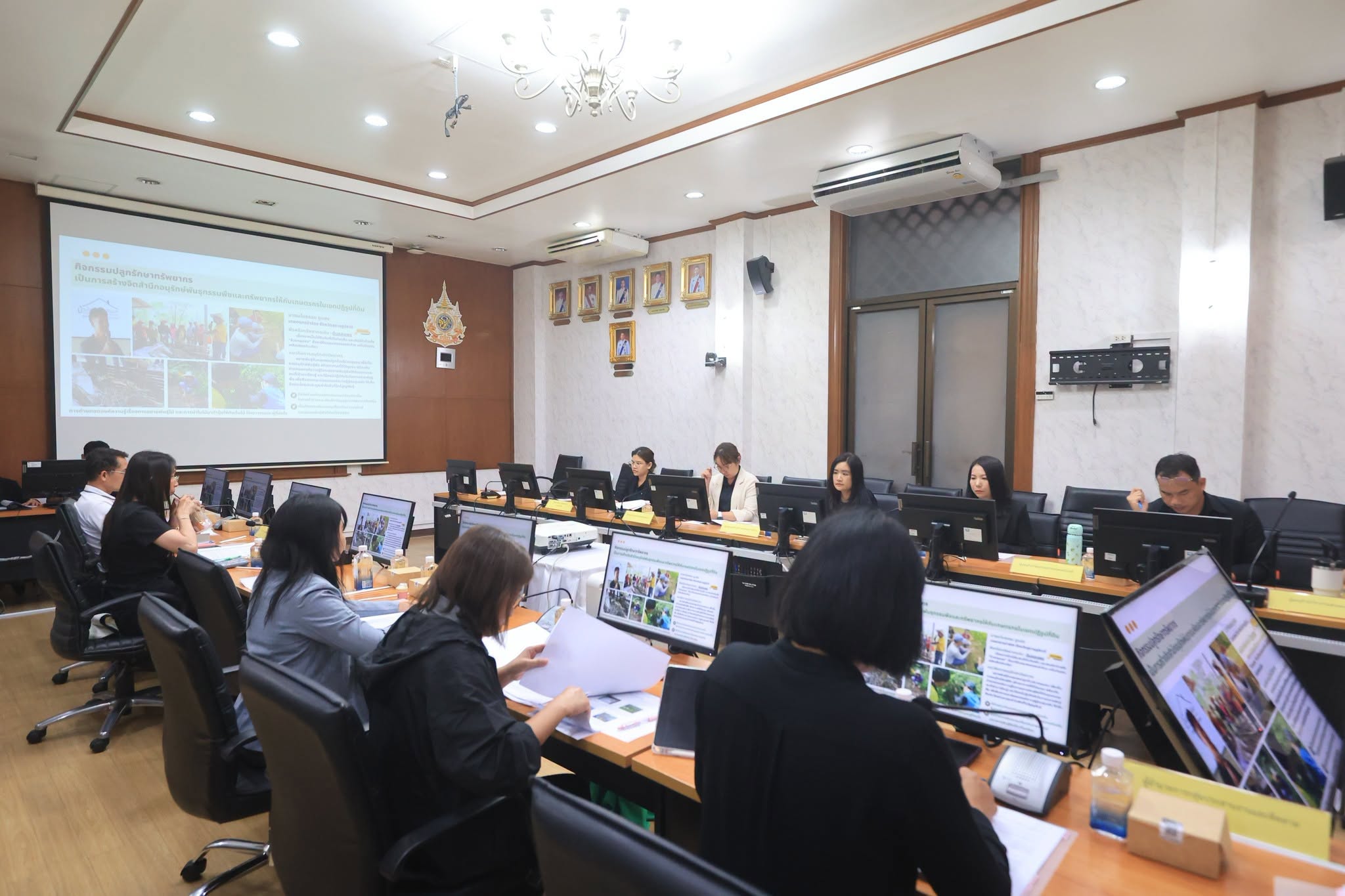 title - ศทส. ร่วมประชุมคณะทำงานดำเนินงานโครงการอนุรักษ์พันธุกรรมพืชอันเนื่องมาจากพระราชดำริฯ และคณะทำงานฐานข้อมูลทรัพยากรโครงการอนุรักษ์พันธุกรรมพืชอันเนื่องมาจากพระราชดำริฯ ส.ป.ก. ครั้งที่ 2/2569
