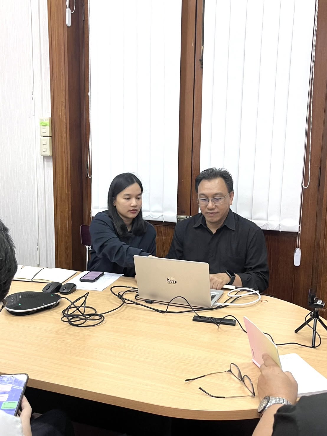 title - ศทส. ร่วมประชุมบันทึกข้อตกลงว่าด้วยการแลกเปลี่ยนข้อมูลเกษตรกร รูปแปลงที่ดิน และข้อมูลผู้เสียภาษีที่ดินและสิ่งปลูกสร้าง ระหว่างสำนักงานการปฏิรูปที่ดินเพื่อเกษตรกรรมกับกรมส่งเสริมการปกครองท้องถิ่น
