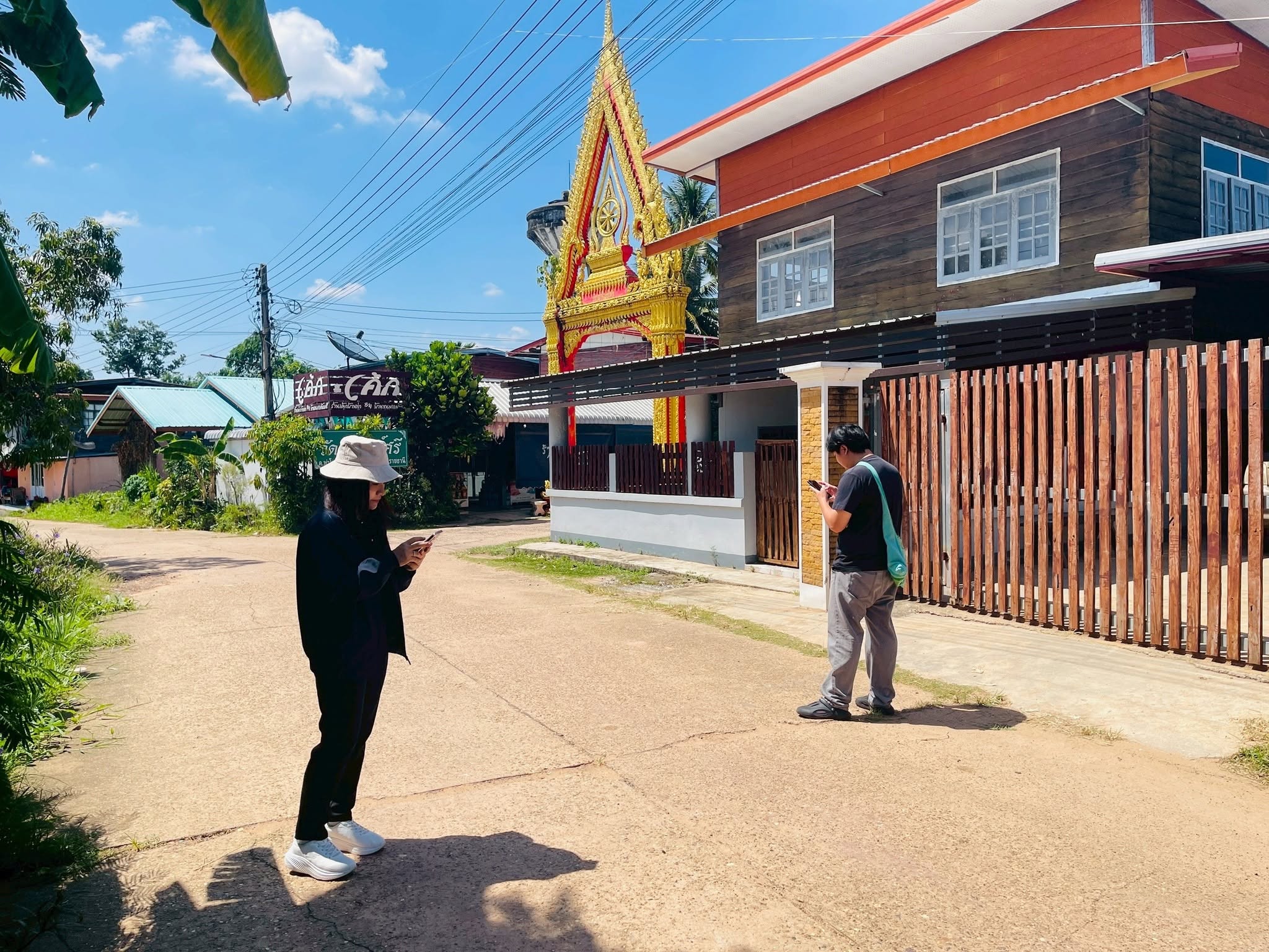 title - ศทส. ลงพื้นที่จัดทำฐานข้อมูลเชิงพื้นที่การใช้ประโยชน์อาคาร และสิ่งปลูกสร้างในเขตปฏิรูปที่ดิน จัดเก็บข้อมูลภาคสนามผ่าน Application Fieldmap และประชาสัมพันธ์การใช้งานระบบ GIS Portal ณ จังหวัดอุบลราชธานี