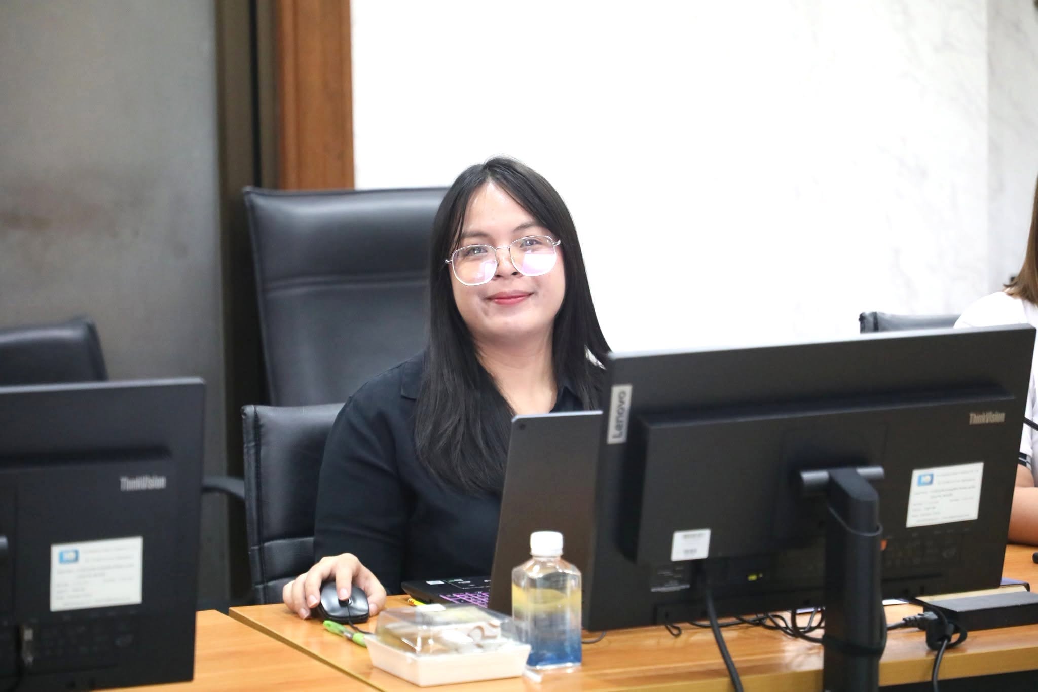 title - ศทส. จัดประชุมหารือการแลกเปลี่ยนข้อมูลเกษตรกร รูปแปลงที่ดิน และข้อมูลผู้เสียภาษี สิ่งปลูกสร้าง ระหว่าง สำนักงานการปฏิรูปที่ดินเพื่อเกษตรกรรม กับ กรมส่งเสริมการปกครองส่วนท้องถิ่น