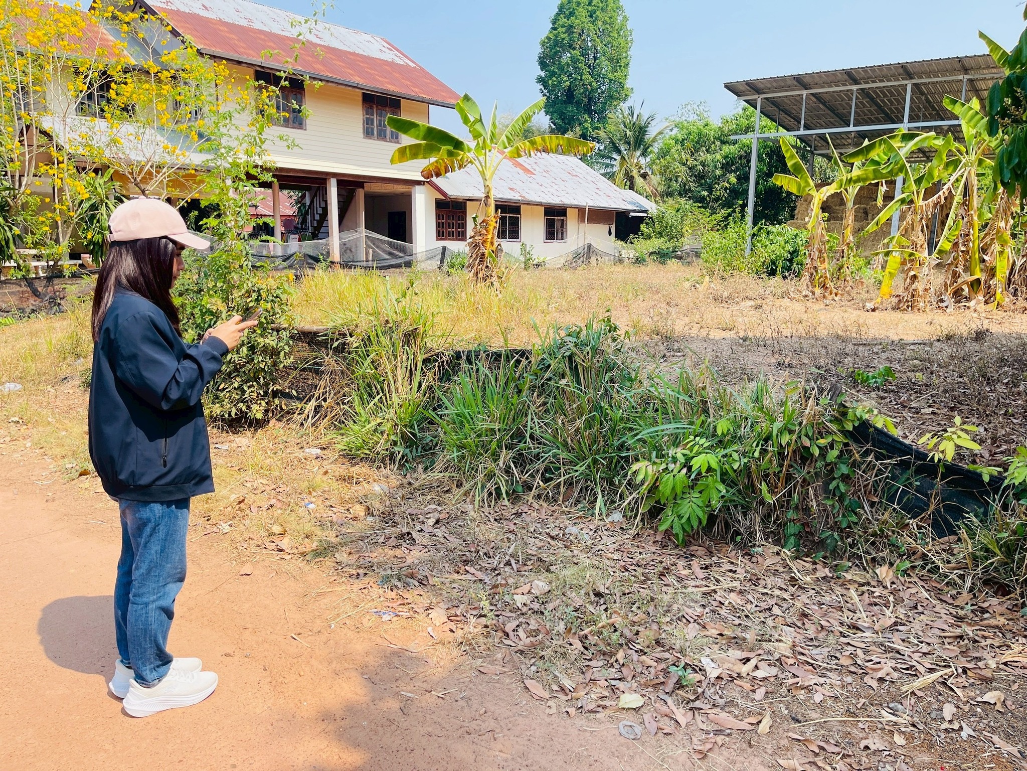 title - ศทส. ลงพื้นที่จัดทำฐานข้อมูลเชิงพื้นที่การใช้ประโยชน์อาคาร และสิ่งปลูกสร้างในเขตปฏิรูปที่ดิน จัดเก็บข้อมูลภาคสนามผ่าน Application Fieldmap และประชาสัมพันธ์การใช้งานระบบ GIS Portal ณ จังหวัดมุกดาหาร และจังหวัดอำนาจเจริญ