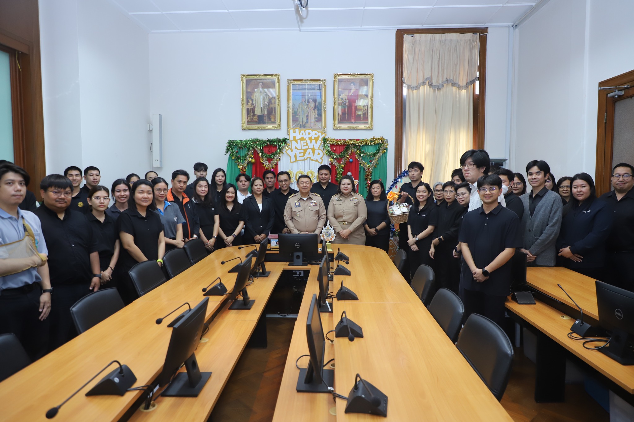 title - ศทส. ร่วมสวัสดีปีใหม่ 2569 พร้อมรับพรจากคณะผู้บริหาร ส.ป.ก.