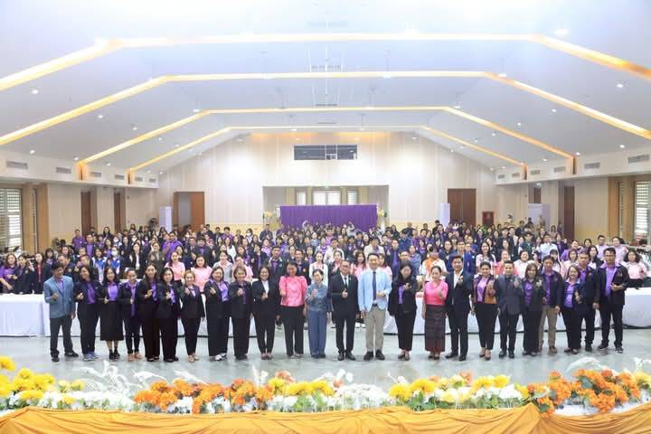 เข้าร่วมอบรมปฏิบัติการงานสวนพฤกษศาสตร์โรงเรียน หลักสูตรการดำเนินสวนพฤกษศาสตร์โรงเรียน 5 องค์ประกอบ