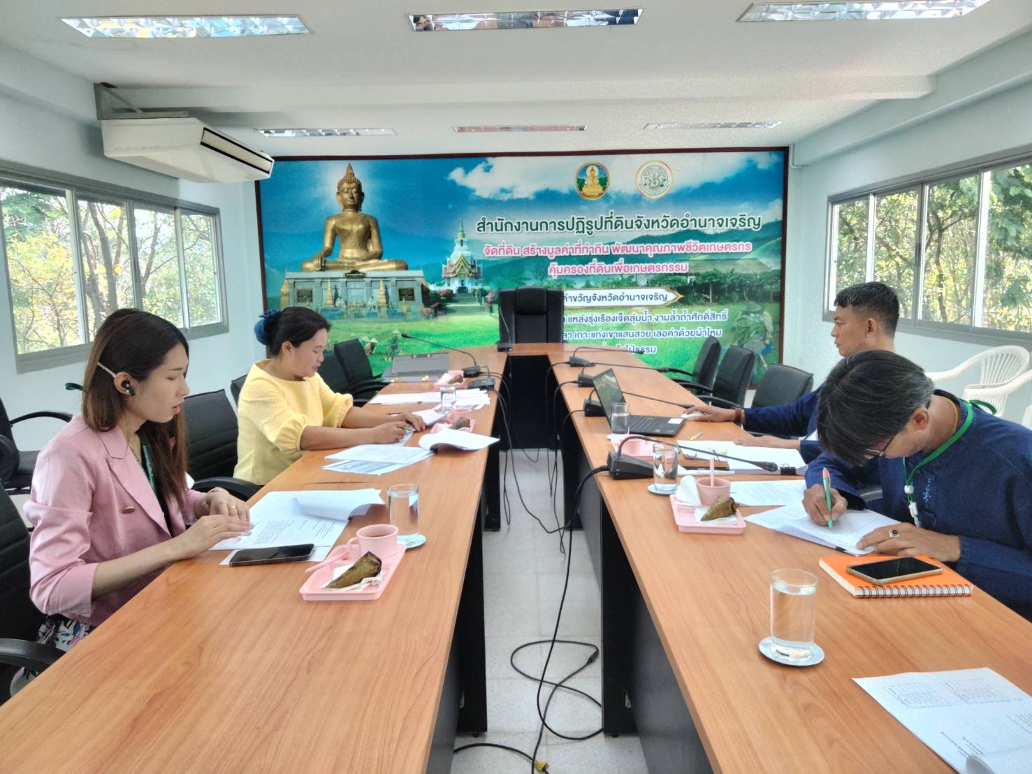 ส.ป.ก.อำนาจเจริญ ประชุมโครงการบริหารจัดการที่ดินเอกชน ครั้งที่ 1/2566