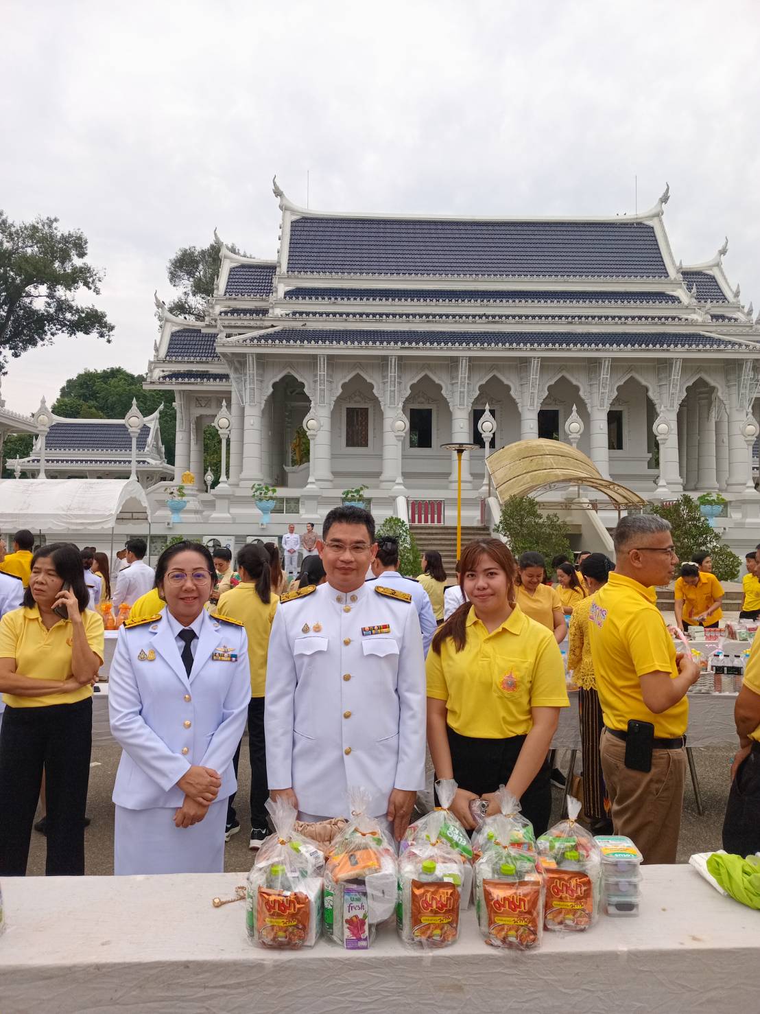 ส.ป.ก.กระบี่ ร่วมกิจกรรมต่าง ๆ เนื่องในวันคล้ายวันพระบรมราชสมภพพระบาทสมเด็จพระบรมชนกาธิเบศร มหาภูมิพลอดุลยเดชมหาราช บรมนาถบพิตร วันชาติ และวันพ่อแห่งชาติ 5 ธันวาคม 2567