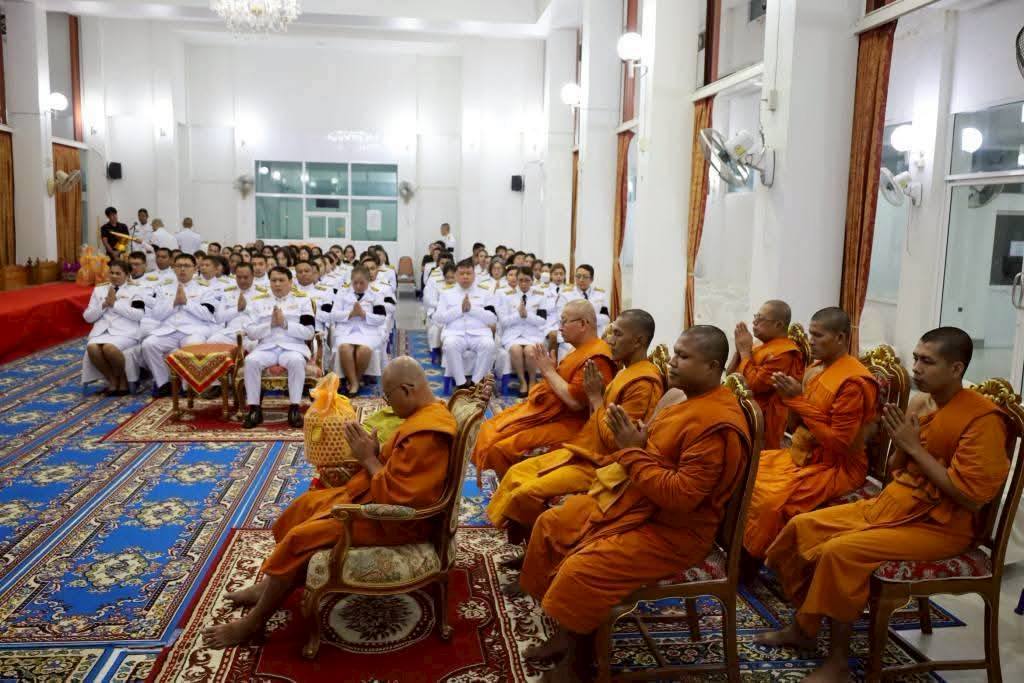 ส.ป.ก.กระบี่ ร่วมพิธีธรรมสวดพระอภิธรรมเพื่ออุทิศถวายเป็นพระราชกุศลแด่สมเด็จพระนางเจ้าสิริกิติ์ฯ