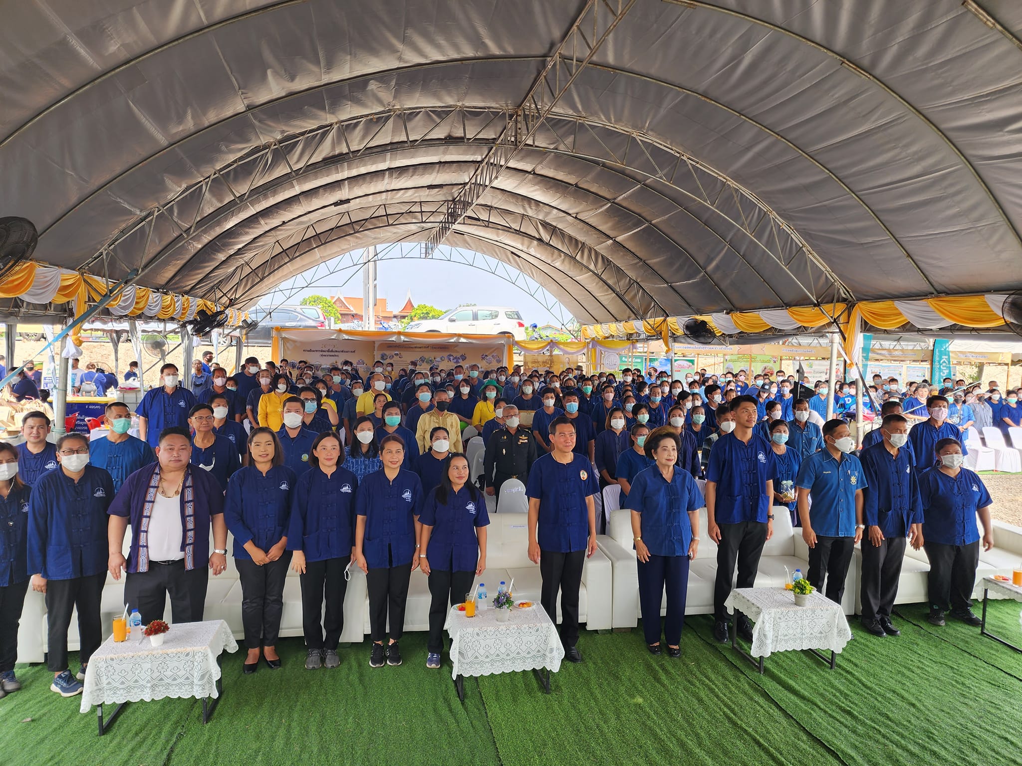 นางสาวพจนันท์ กองมาก ปฏิรูปที่ดินจังหวัดพระนครศรีอยุธยา ร่วมพิธีเปิดกิจกรรมปลูกข้าวในแปลงนาส่วนพระองค์ เนื่องในงานน้อมรำลึกครบรอบ ๑๑ ปี ครั้งพระบาทสมเด็จพระบรมชนกาธิเบศร มหาภูมิพลอดุลยเดชมหาราช บรมนาถบพิตร เสด็จพระราชดำเนินทุ่งมะขามหย่อง“