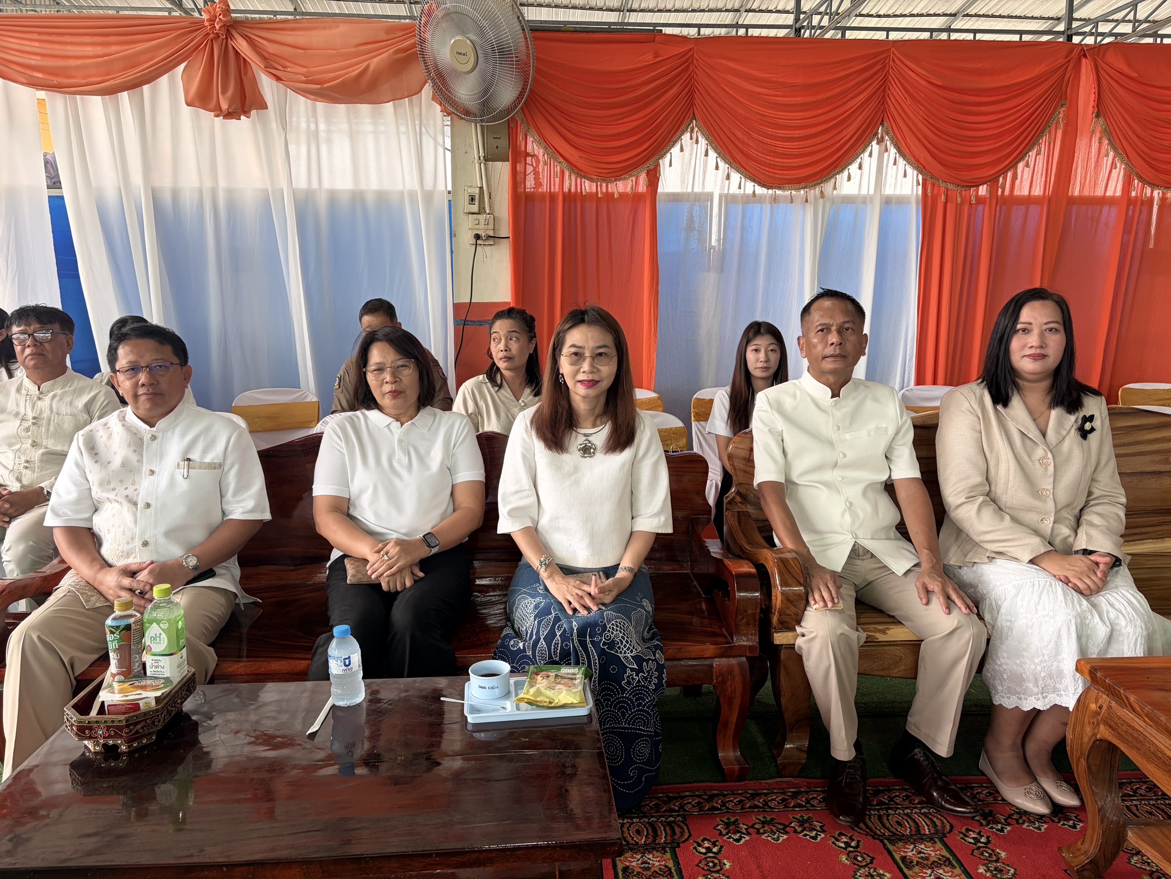 ปฏิรูปที่ดินจังหวัดพระนครศรียุธยา ร่วมพิธีเปิดโครงการปศุสัตว์ร่วมใจกำจัดภัยโรคพิษสุนัขบ้า เพื่อเฉลิมพระเกียรติ ศาสตรจารย์ ดร.สมเด็จเจ้าฟ้าฯ กรมพระศรีสวางควัฒนา วรขัตติยราชนารี ภายใต้โครงการสัตว์ปลอดโรค คนปลอดภัยจากโรคพิษสุนัขบ้า ตามพระปณิธานฯ