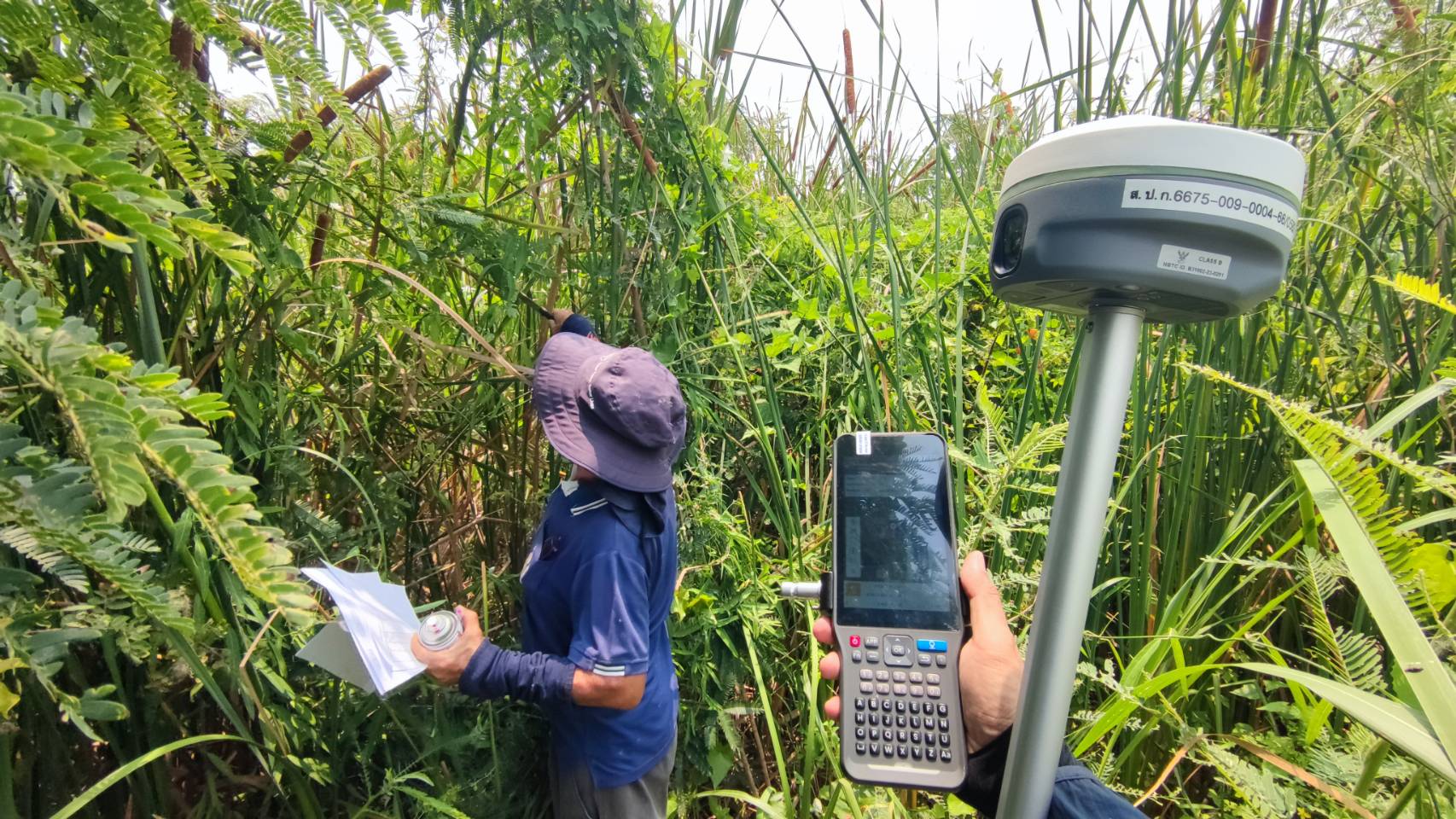 ส.ป.ก.พระนครศรีอยุธยา ลงพื้นที่รังวัดกรณีพิพาททางเข้า-ออกแปลงของเกษตรกร บริเวณพื้นที่เขตปฏิรูปที่ดิน ต.ข้าวเม่า อ.อุทัย จ.พระนครศรีอยุธยา