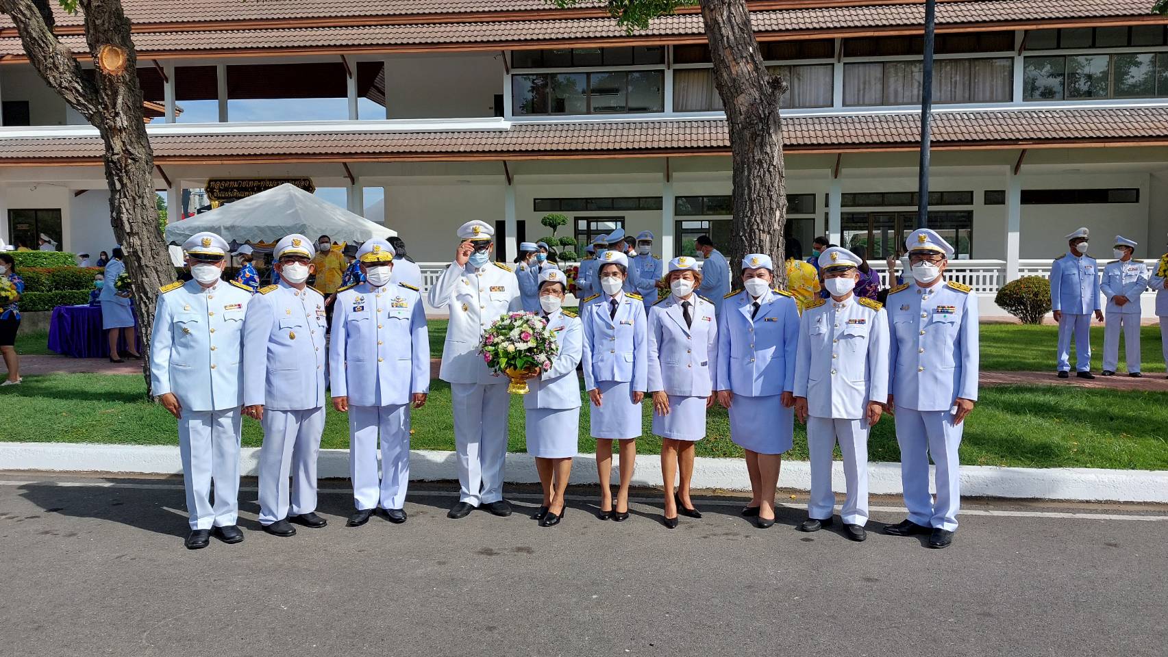 ส.ป.ก.พระนครศรีอยุธยา เข้าร่วมพิธีวางพานพุ่มดอกไม้สดถวายราชสักการะ โดยมี นายวีระชัย นาคมาศ ผู้ว่าราชการจังหวัดพระนครศรีอยุธยา เป็นประธานในพิธีถวายราชสักการะและราชสดุดีน้อมรำลึกแด่พระบาทสมเด็จพระบรมชนกาธิเบศร มหาภูมิพลอดุลยเดชมหาราช บรมนาถบพิตร สมเด็จพระนางเจ้าสิริกิติ์ พระบรมราชินีนาถ พระบรมราชชนนีพันปีหลวง และสมเด็จพระกนิษฐาธิราชเจ้า กรมสมเด็จพระเทพรัตนราชสุดาฯ สยามบรมราชกุมารี เนื่องในงาน “วันรำลึกครบรอบ ๑๐ ปี ได้เสด็จพระราชดำเนินเป็นการส่วนพระองค์ ทรงสักการะพระราชานุสาวรีย์สมเด็จพระสุริโยทัย