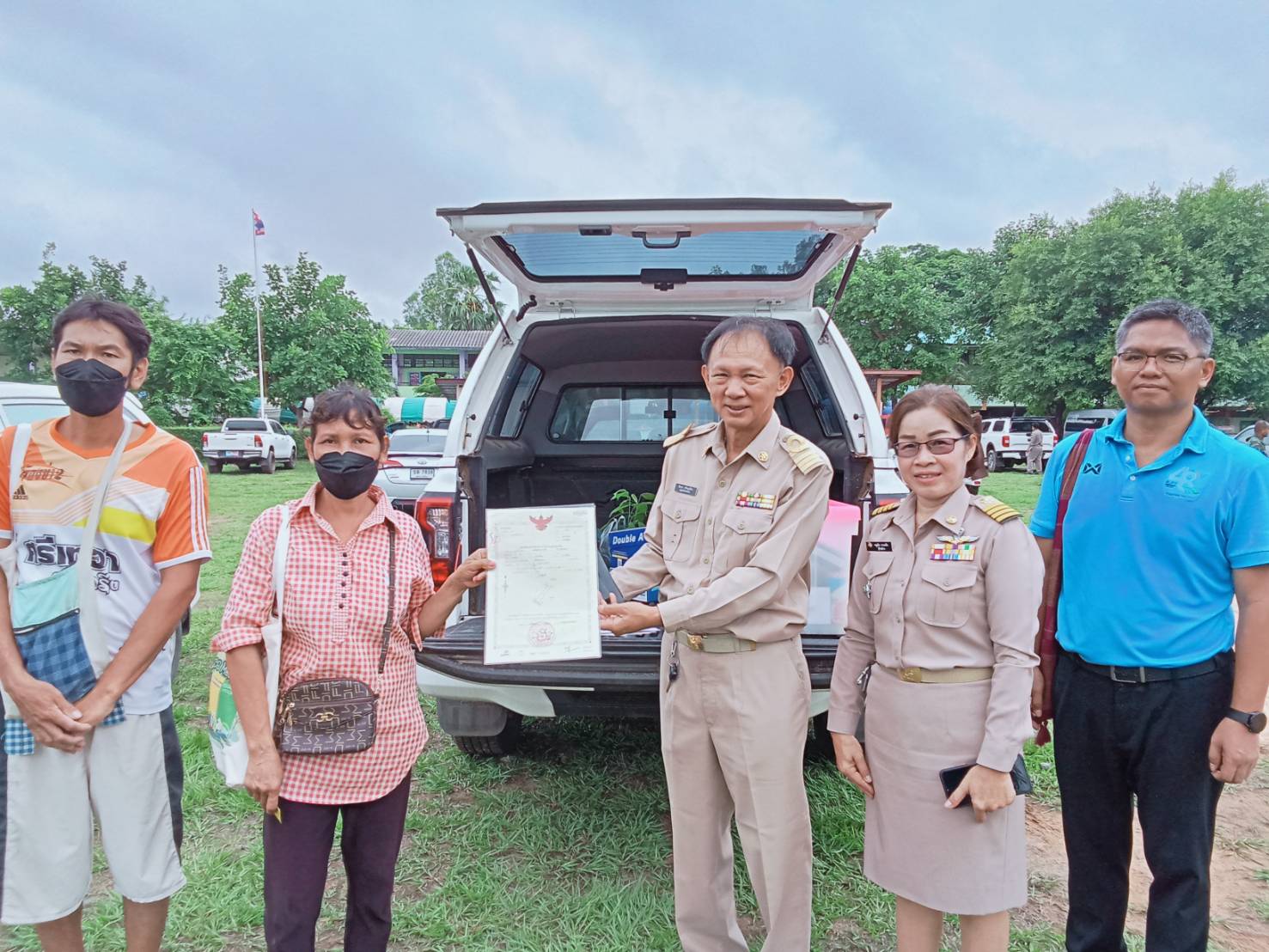 ส.ป.ก.จังหวัดอำนาจเจริญ  ออกหน่วยจัดนิทรรศการโครงการบำบัดทุกข์ บำรุงสุข สร้างรอยยิ้มให้ประชาชน และหน่วยแพทย์อาสาสมเด็จพระศรีนครินทราบรมราชชนนี(พอ.สว.) ประจำปีงบประมาณ พ.ศ. 2567 