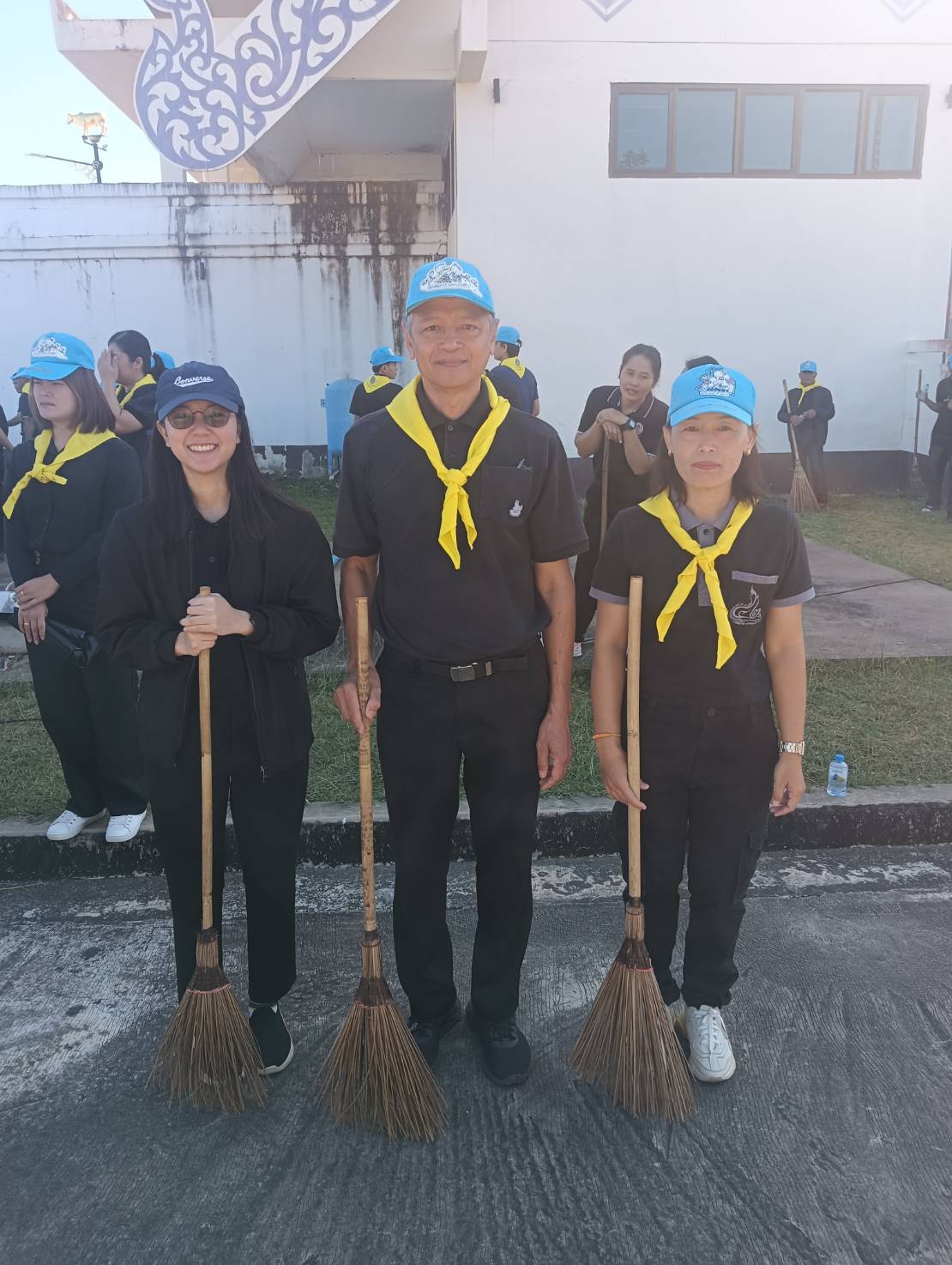 กิจกรรมจิตอาสาพัฒนาในโอกาสวันสำคัญของชาติไทย เนื่องในวันคล้ายวันพระบรมราชสมภพ พระบาทสมเด็จพระบรมชนกาธิเบศร มหาภูมิพลอดุลยเดชมหาราช บรมนาถบพิตร (วันชาติ วันพ่อแห่งชาติ และวันดินโลก)