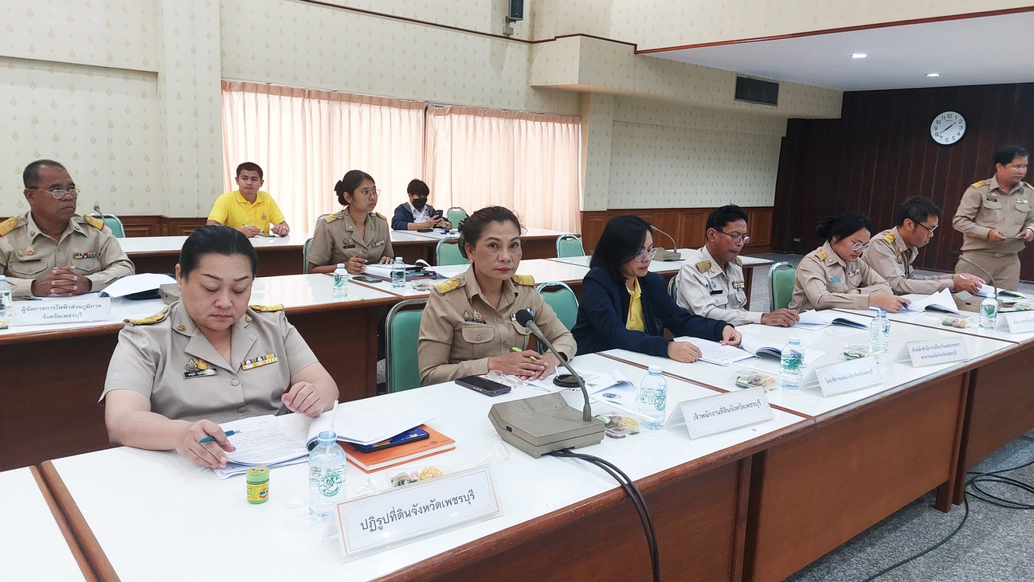 ส.ป.ก.เพชรบุรี  เข้าร่วมประชุมคณะกรรมการประสานงานการขับเคลื่อนและขยายผล โครงการอันเนื่องมาจากพระราชดำริและหลักปรัชญาของเศรษฐกิจพอเพียง จังหวัดเพชรบุรี ครั้งที่ 3/2567 