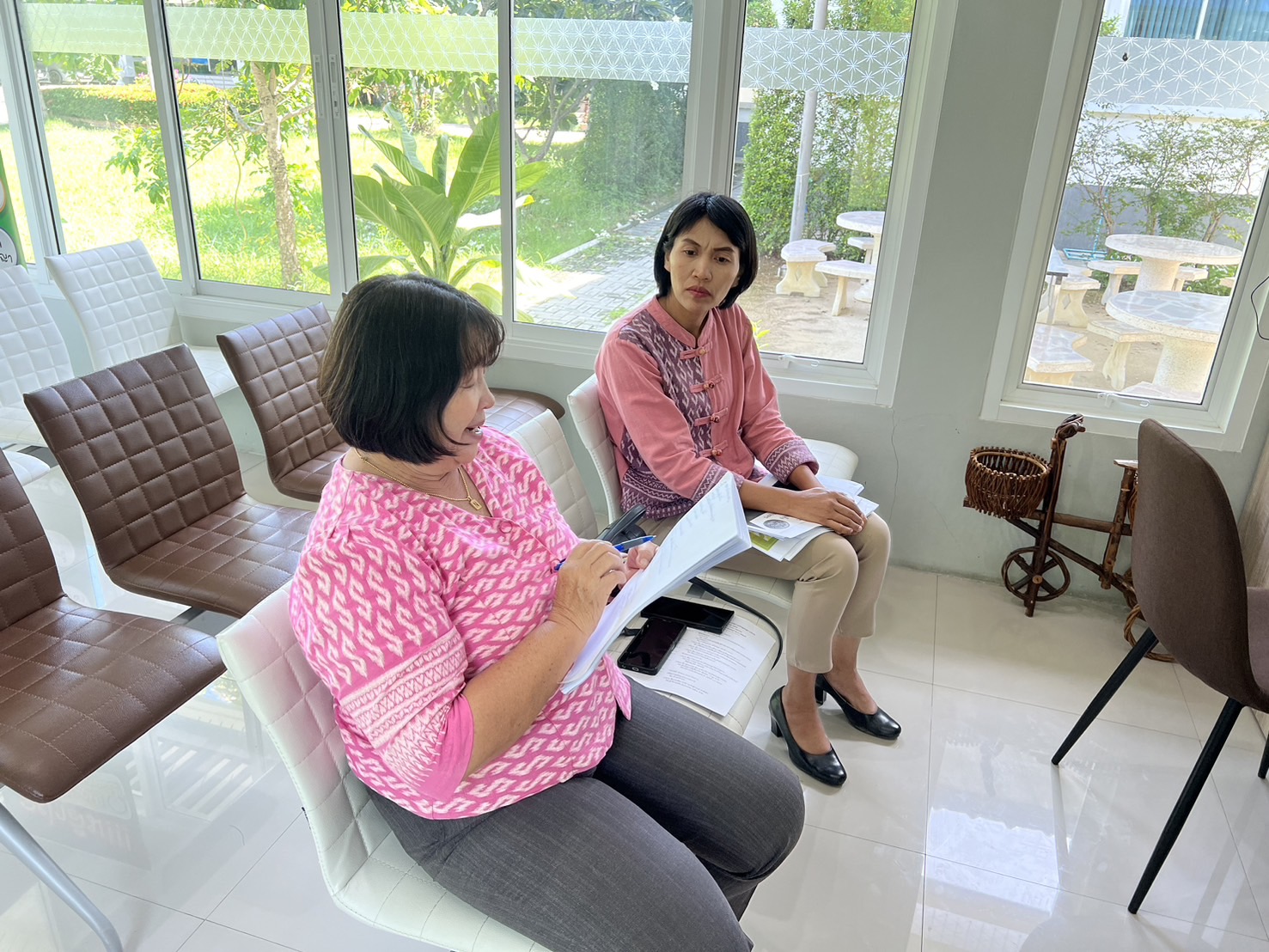 ส.ป.ก.เพชรบุรี เข้าร่วมโครงการสัมมนาหลักสูตรแนวทางการขับเคลื่อนการพัฒนาธุรกิจชุมชนสู่ความสำเร็จ
