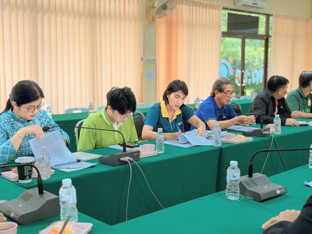 ส.ป.ก.เพชรบุรี เข้าร่วมประชุมหารือแนวทางการขอใช้ที่ดินเพื่อก่อสร้างสระเก็บน้ำในเขตปฏิรูปที่ดิน อำเภอท่ายางจังหวัดเพชรบุรี