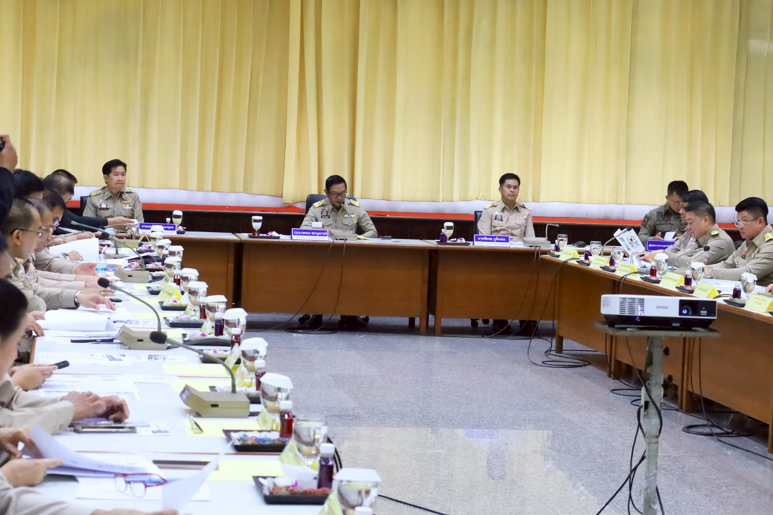 title - ส.ป.ก.เพชรบุรี เข้าประชุมคณะกรมการจังหวัดเพชรบุรี และหัวหน้าส่วนราชการ ครั้งที่ 4/2568