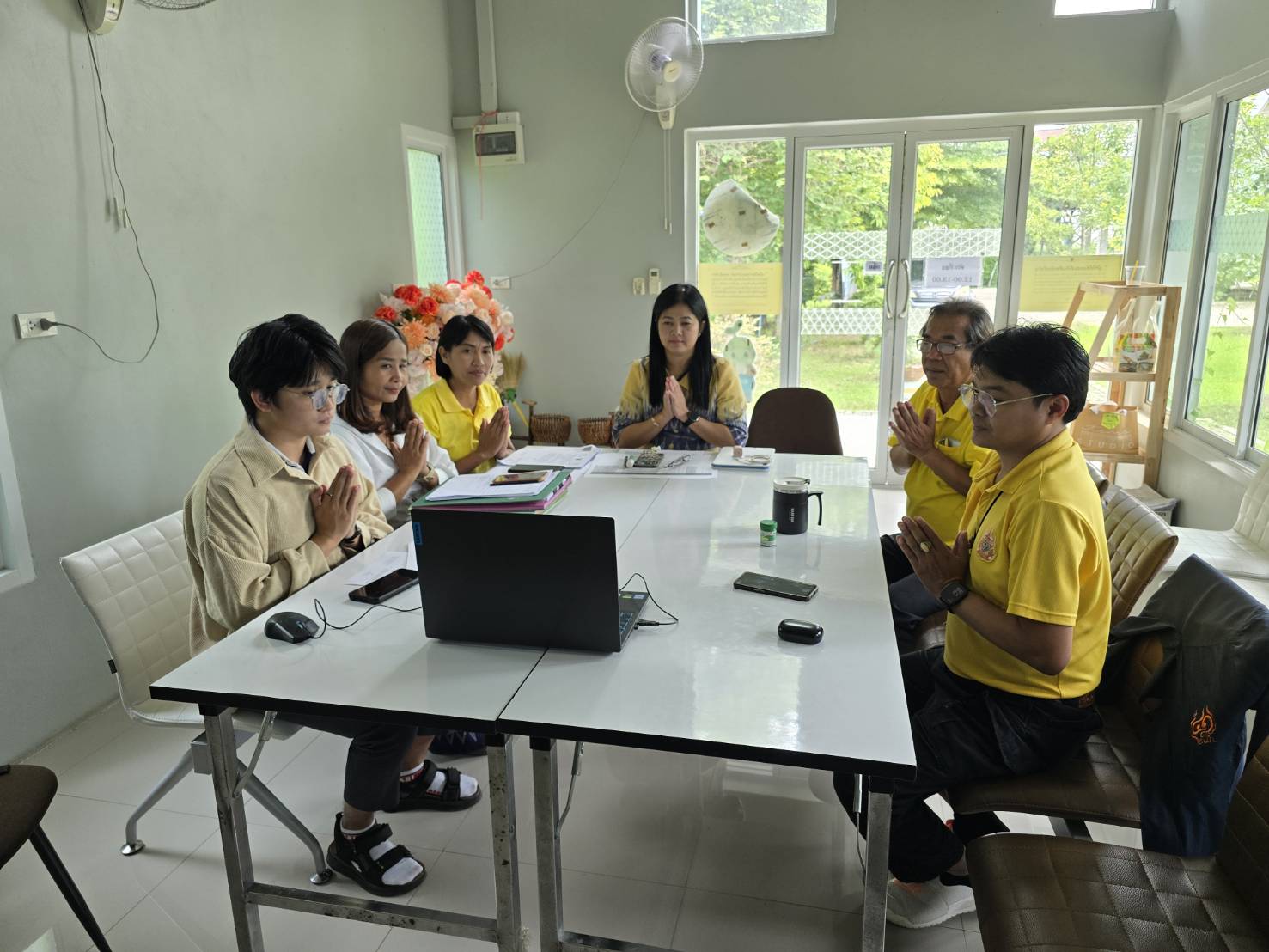 ส.ป.ก.เพชรบุรี เข้าร่วมพิธีเจริญพระพุทธมนต์ เจริญจิตตภาวนา เนื่องในโอกาสวันเฉลิมพระชนมพรรษา พระบาทสมเด็จพระเจ้าอยู่หัว และพระบรมวงศานุวงศ์ ประจำปี พ.ศ.2568