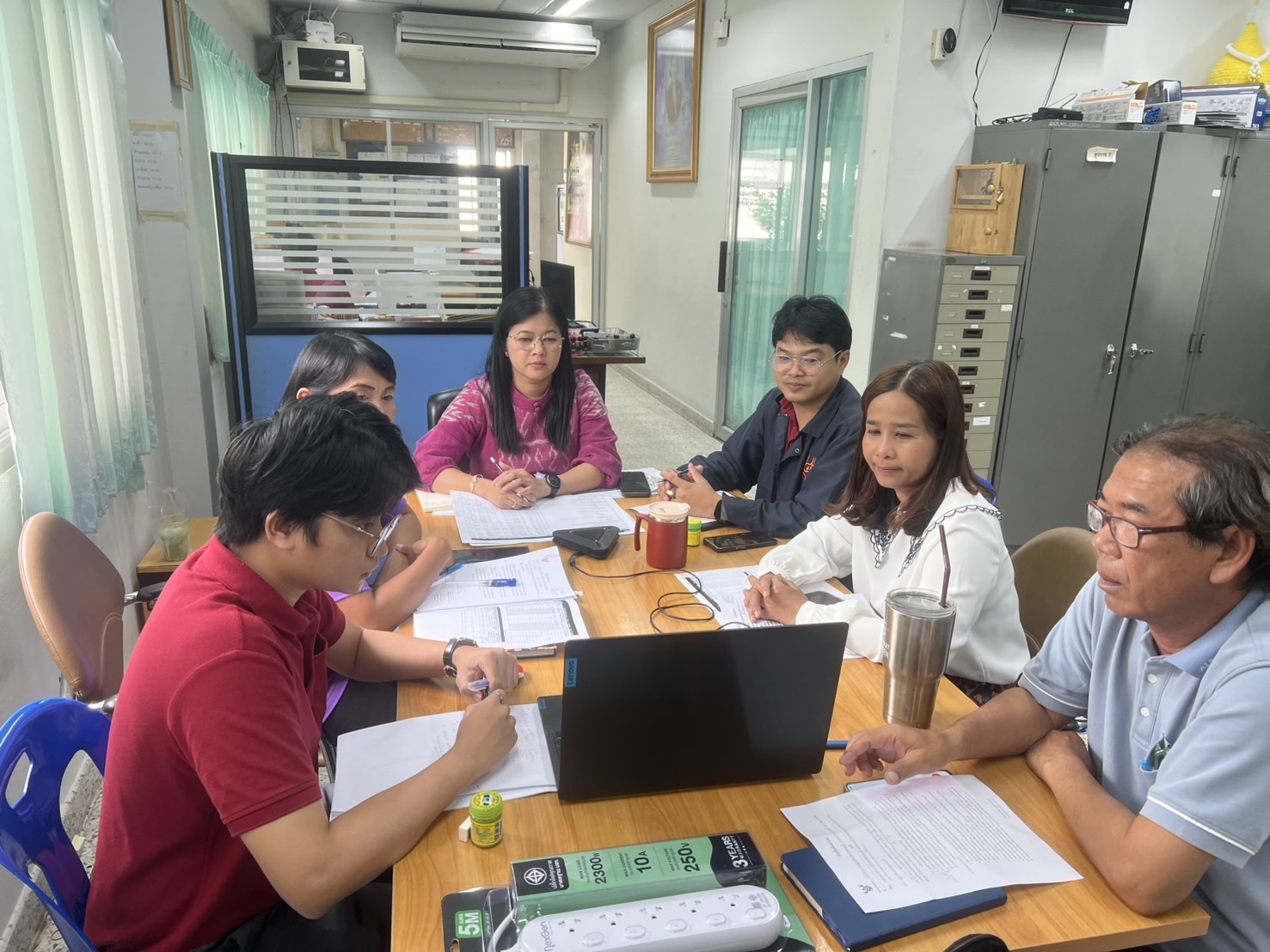 ส.ป.ก.เพชรบุรี เข้าร่วมประชุมคณะทำงานติดตามเร่งรัดการใช้จ่ายเงินงบประมาณประจำปีงบประมาณ พ.ศ. 2568 ของสำนักงานการปฏิรูปที่ดินเพื่อเกษตรกรรม ครั้งที่ 5/2568