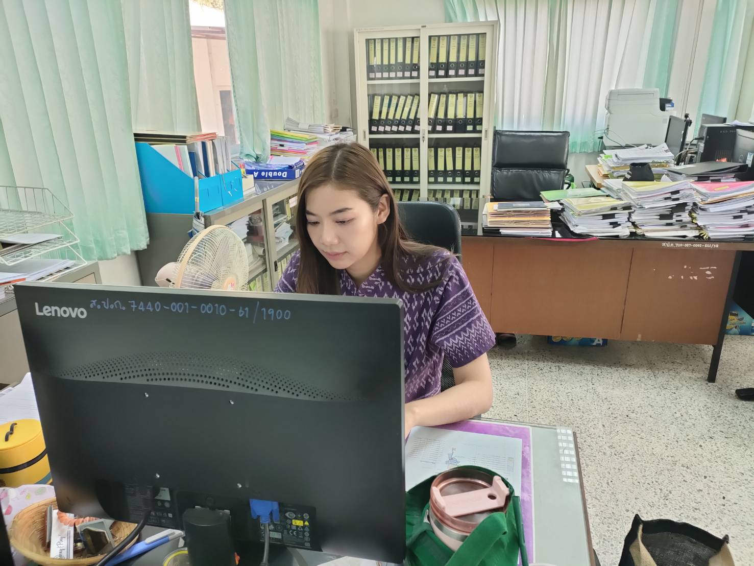 ส.ป.ก. เพชรบุรี ประชุมชี้แจงการดำเนินงานและแนวทางการใช้จ่ายเงินงบประมาณ โครงการส่งเสริมการดำเนินงานอันเนื่องมาจากพระราชดำริกิจกรรมพัฒนาตามแนวพระราชดำริ