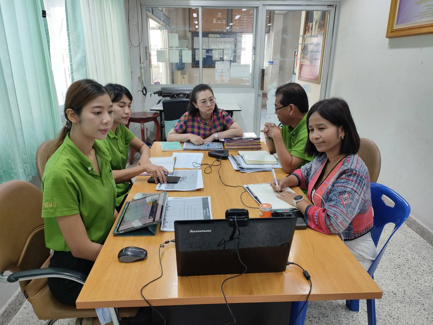 ส.ป.ก. เพชรบุรี เข้าร่วมประชุมทางไกลออนไลน์ (Web Conference) ครั้งที่ 1/2567