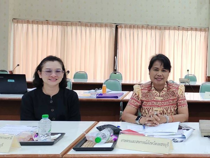 ส.ป.ก.เพชรบุรี เข้าร่วมประชุมคณะกรรมการประสานงานการขับเคลื่อนและขยายผลโครงการอันเนื่องมาจากพระราชดำริ และหลักปรัชญาของเศรษฐกิจพอเพียง จังหวัดเพชรบุรี ครั้งที่ 2/2567
