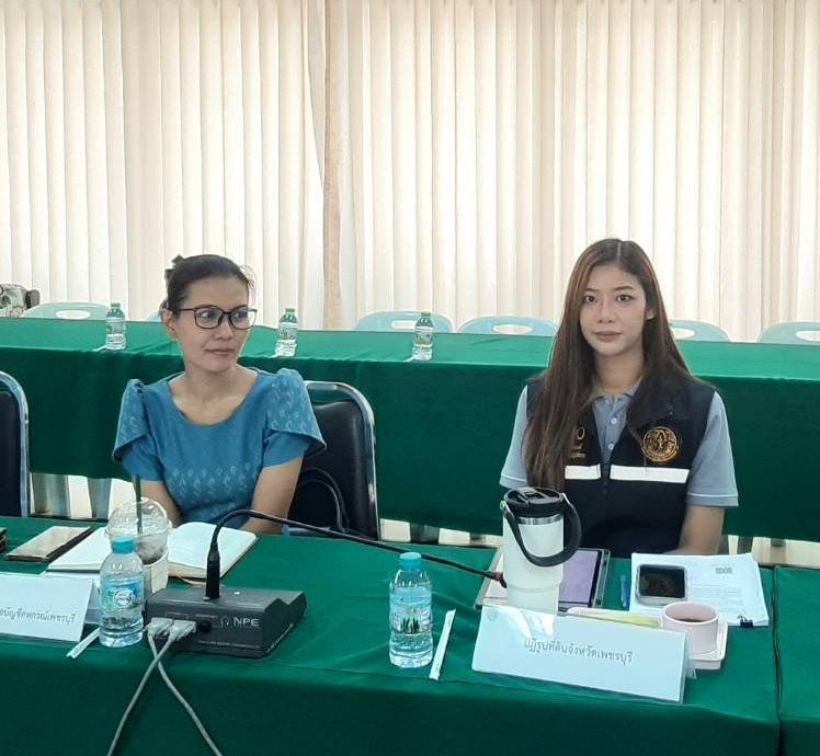 ส.ป.ก.เพชรบุรี เข้าร่วมประชุมคณะทำงานจัดทำแผนพัฒนาการเกษตรและสหกรณ์จังหวัดเพชรบุรี เพื่อร่วมกันพิจารณา (ร่าง) แผนพัฒนาการเกษตรและสหกรณ์จังหวัดเพชรบุรี พ.ศ. 2566 - 2570 ฉบับทบทวน ปี พ.ศ. 2569